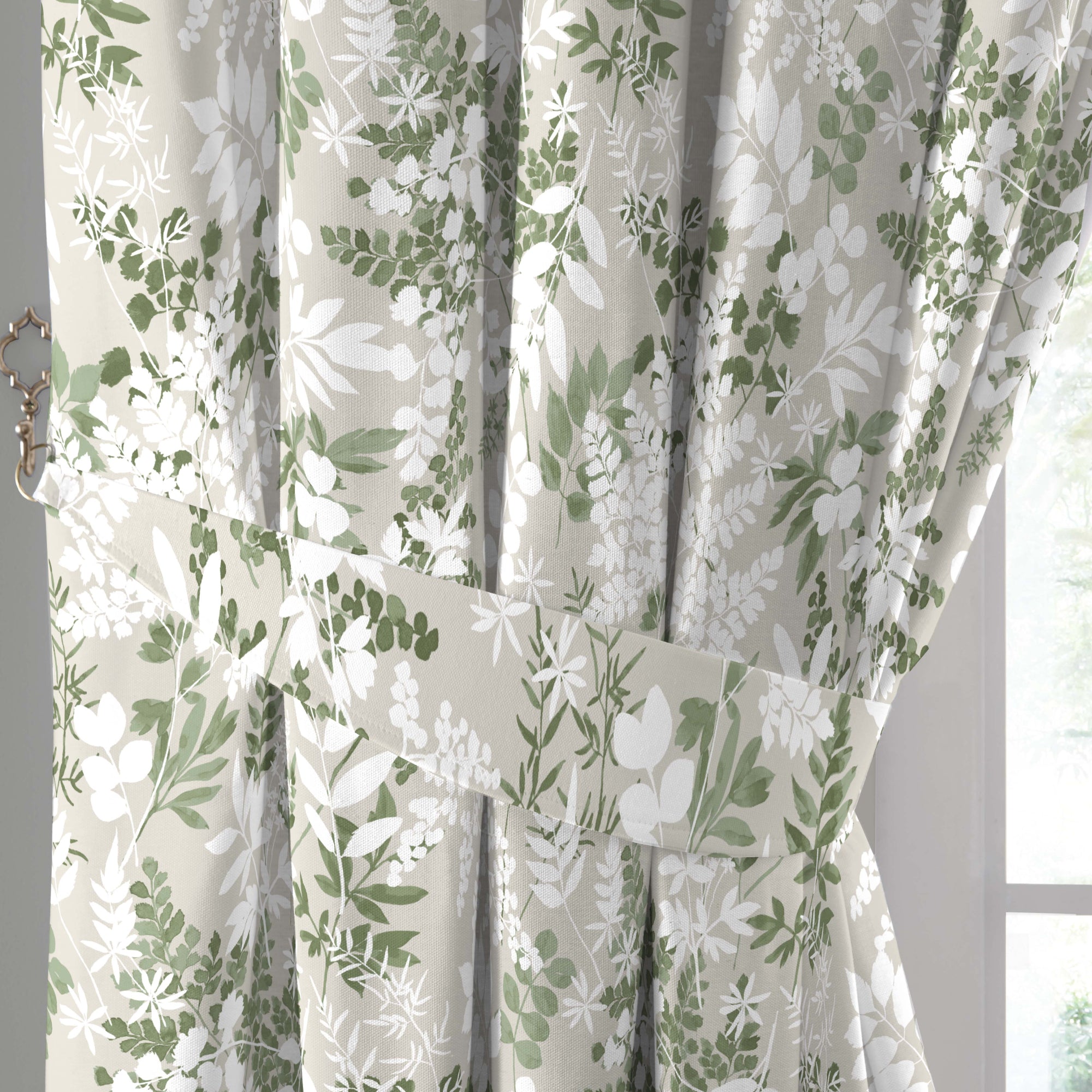 Voile Panel Tiverton by Dreams & Drapes Curtains in Green