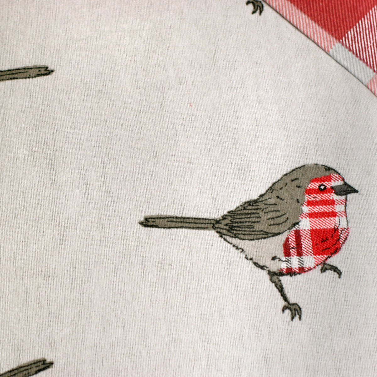 Christmas Robin 100 Brushed Cotton Duvet Cover Set by D&D Lodge