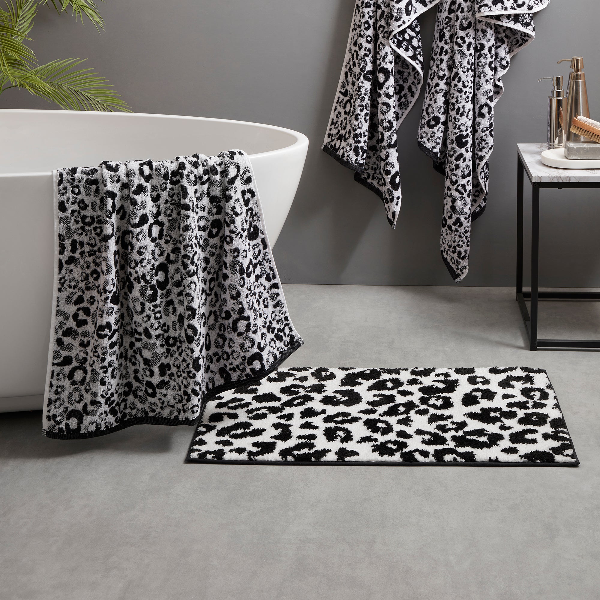 Bath Mat Animal Print by Fusion Bathroom in Black