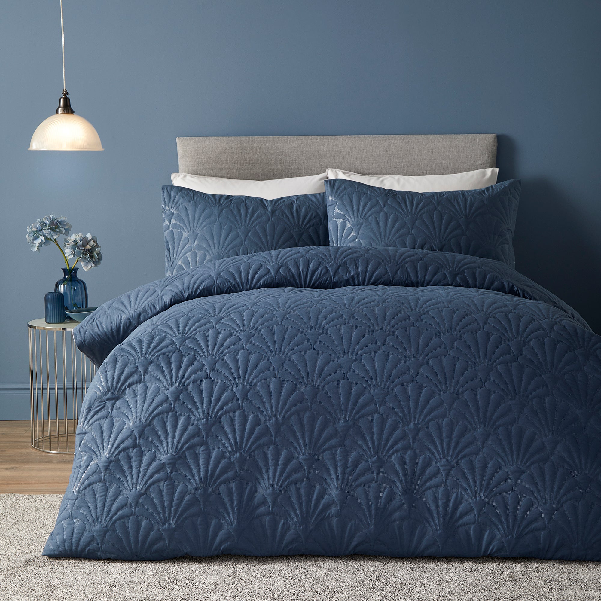 Duvet Cover Set Cavali by Serene in Dark Blue