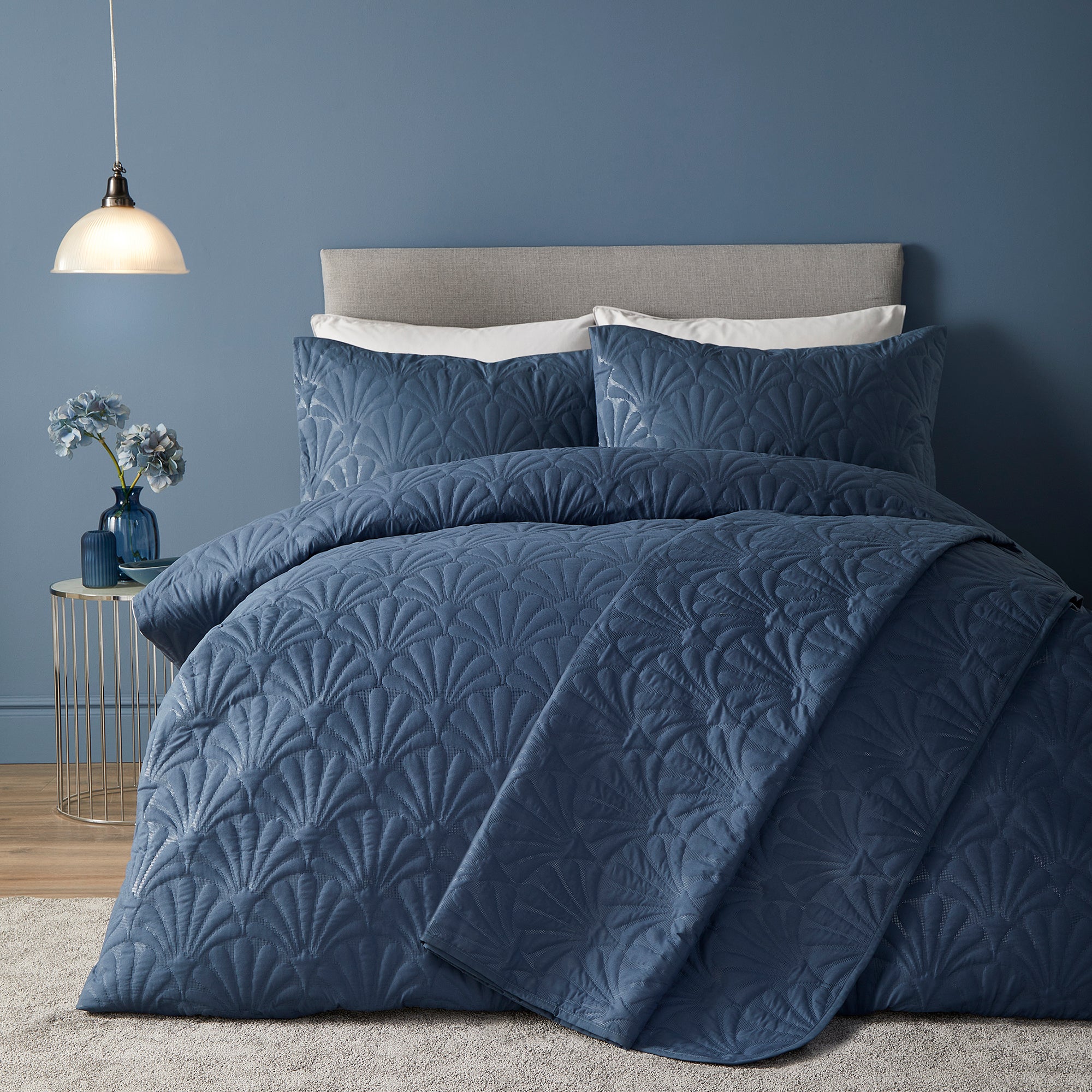 Duvet Cover Set Cavali by Serene in Dark Blue