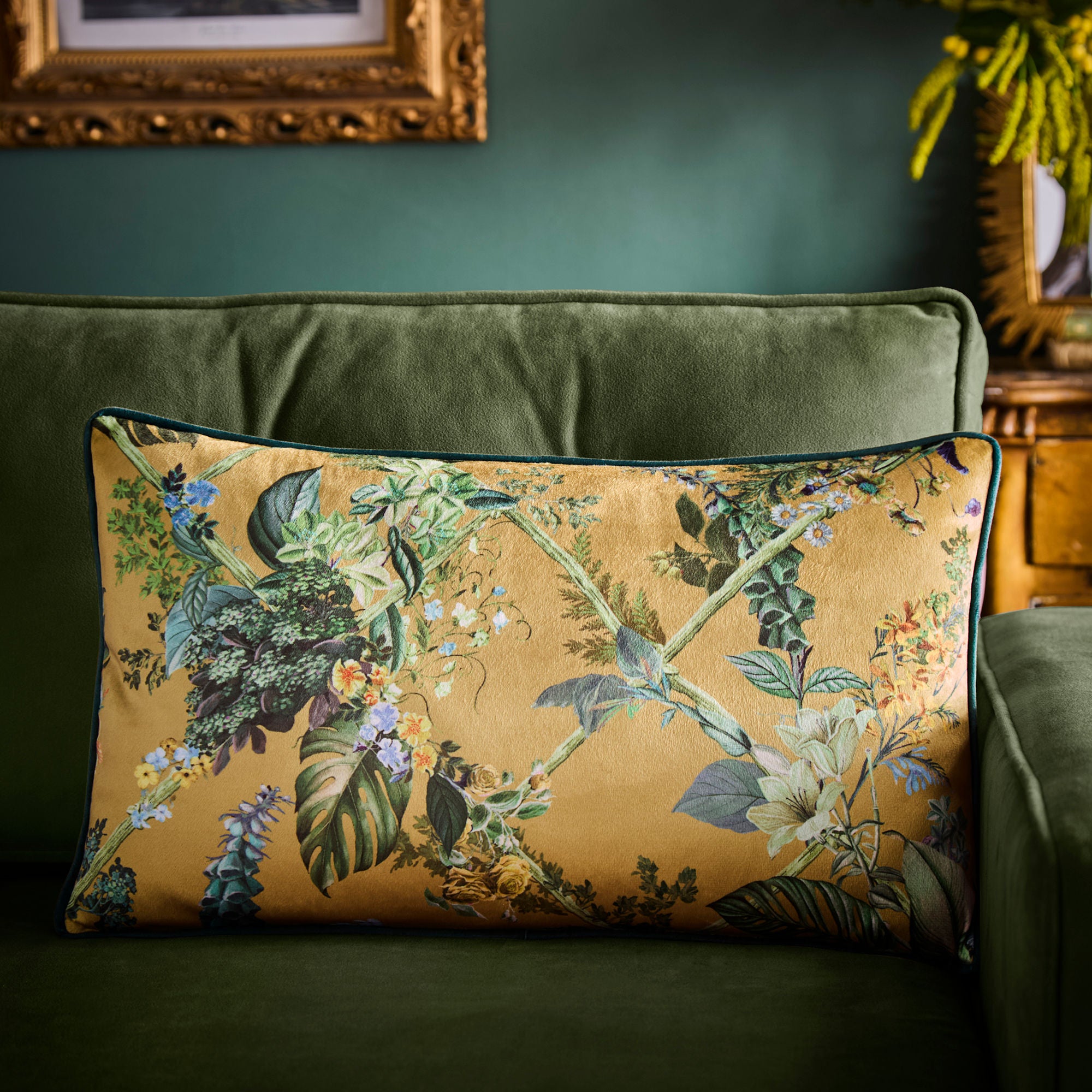 Cushion Cotswold Fantasia Dawn by Laurence Llewelyn-Bowen in Gold