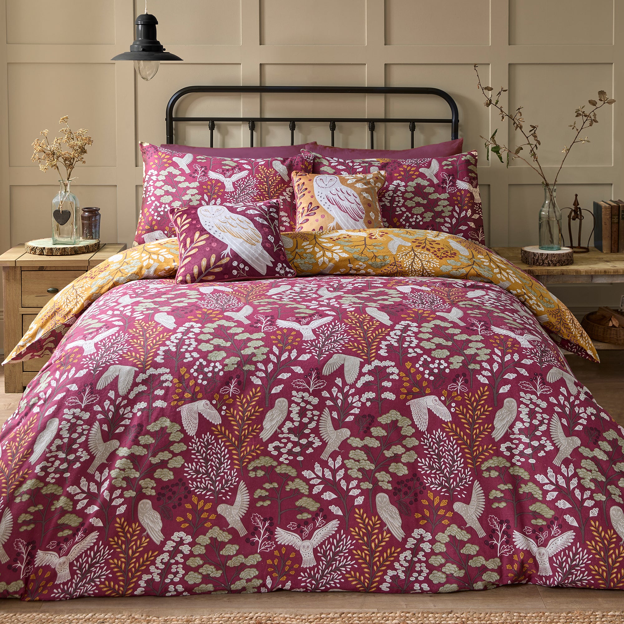 Duvet Cover Set Enchanted by Dreams & Drapes Lodge in Gold