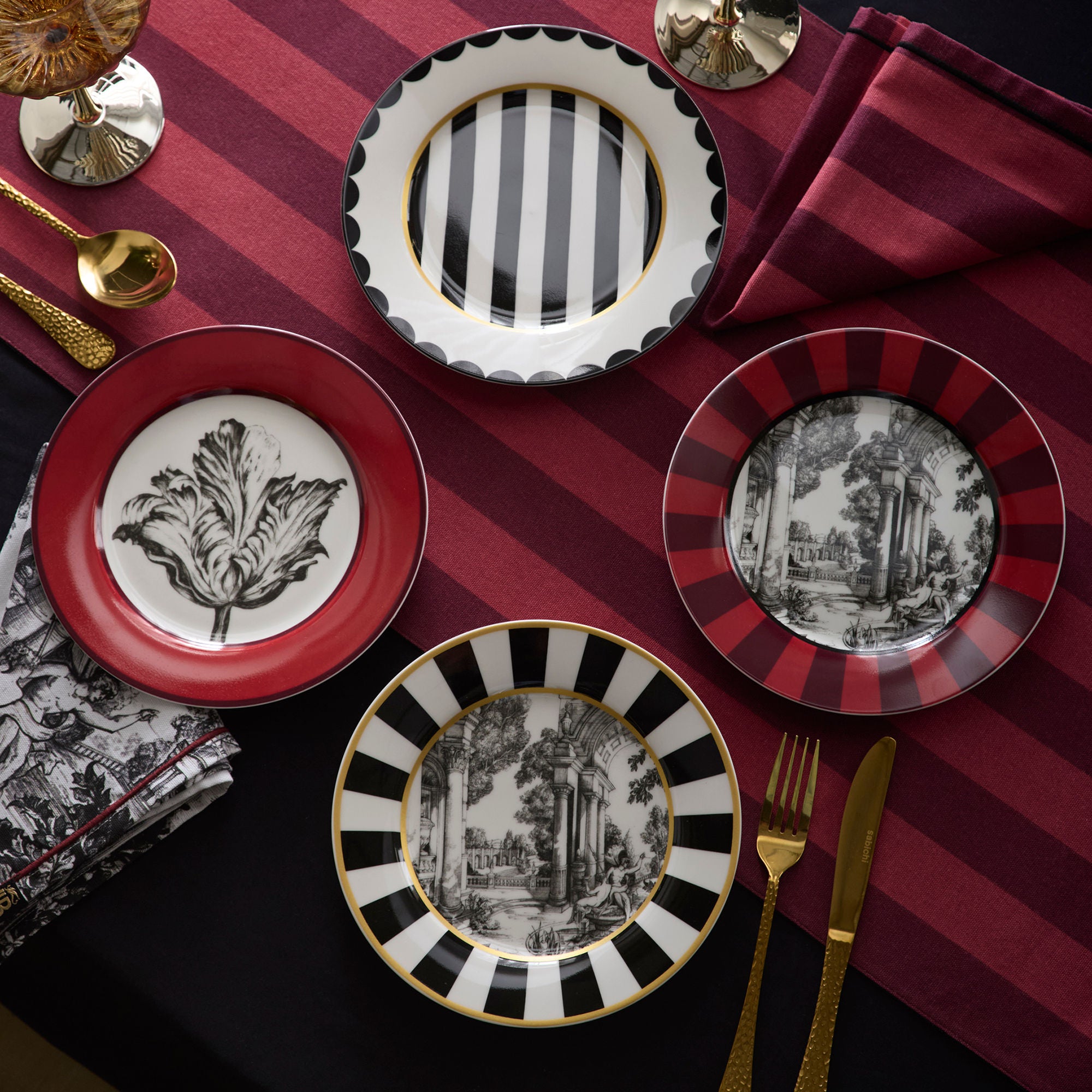 Side Plate Set Festivo by Laurence Llewelyn-Bowen in Multi