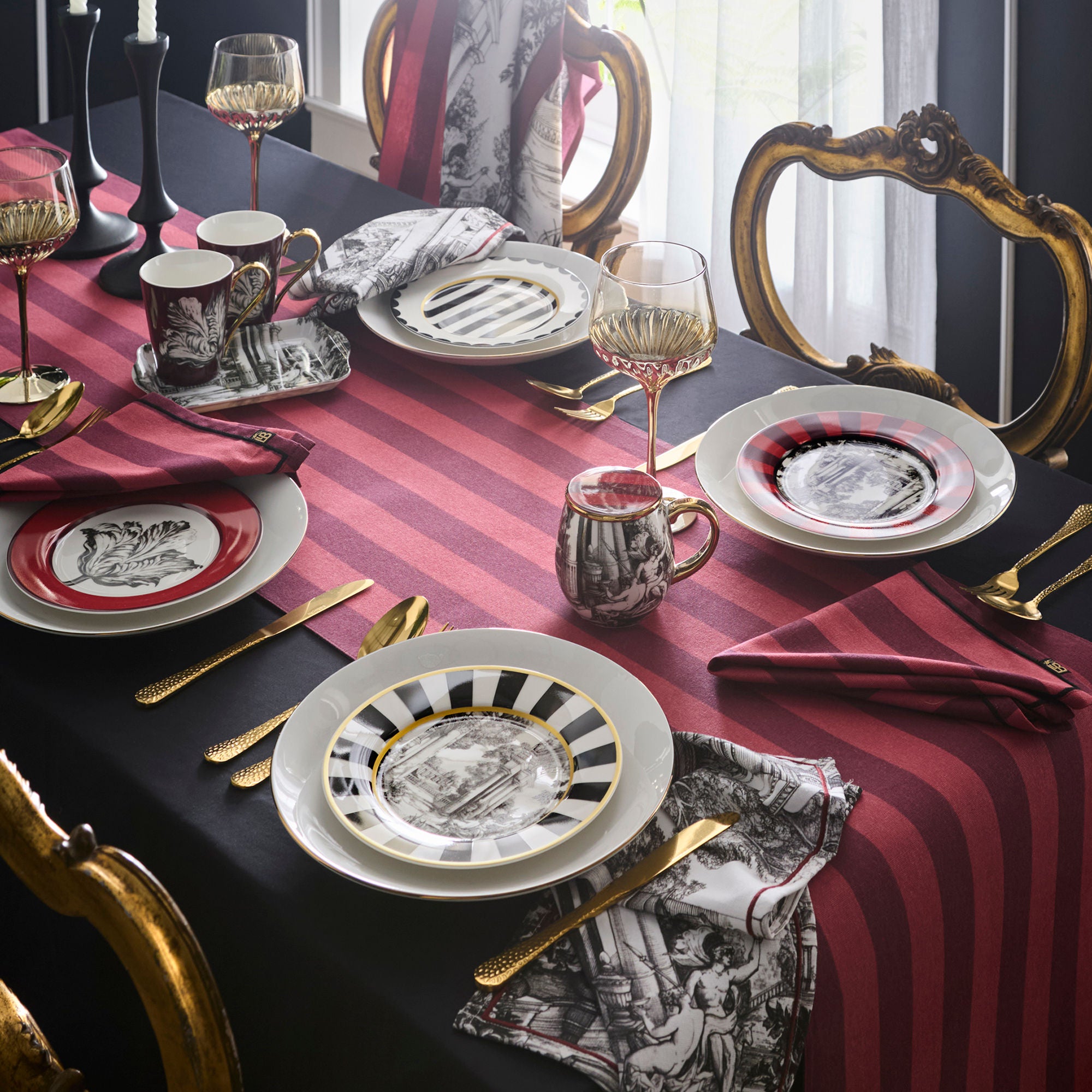 Side Plate Set Festivo by Laurence Llewelyn-Bowen in Multi