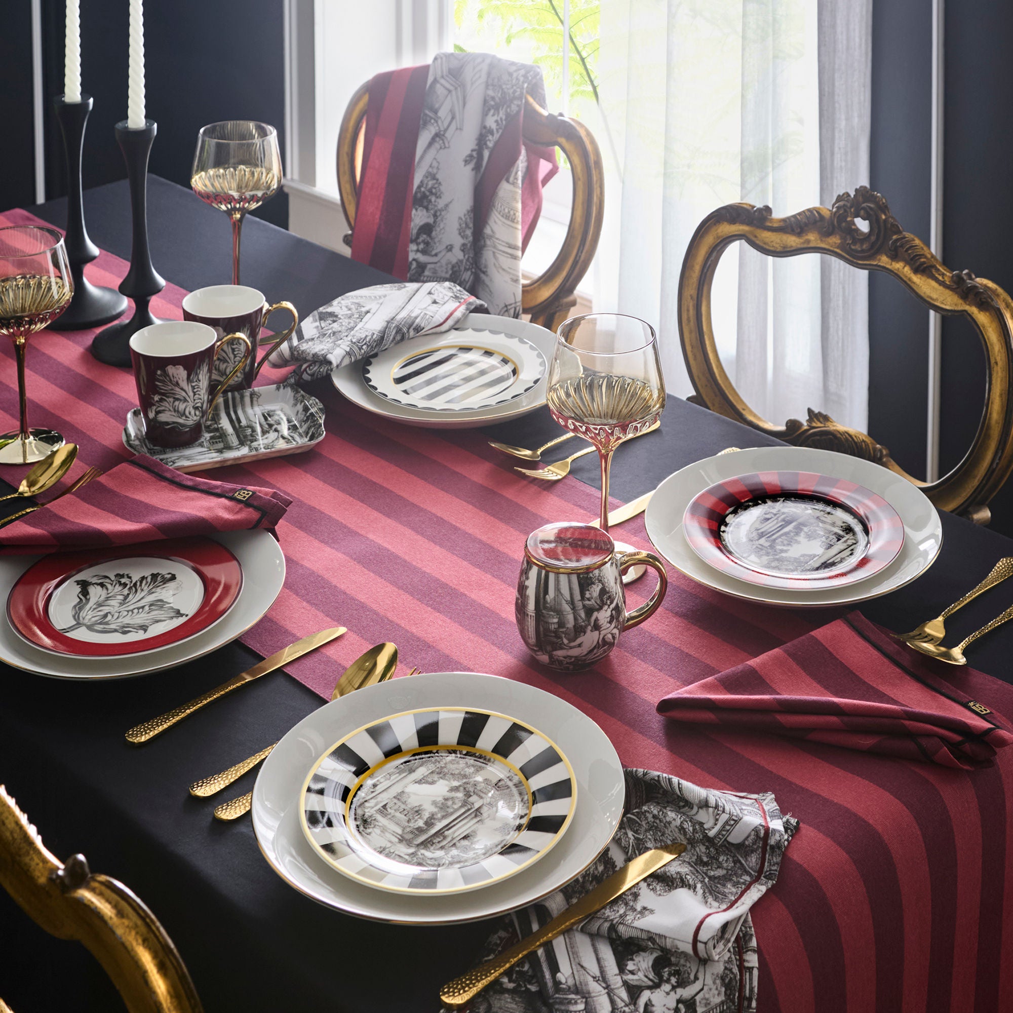 Tea Towel (2 Pack) Festivo by Laurence Llewelyn-Bowen in Red