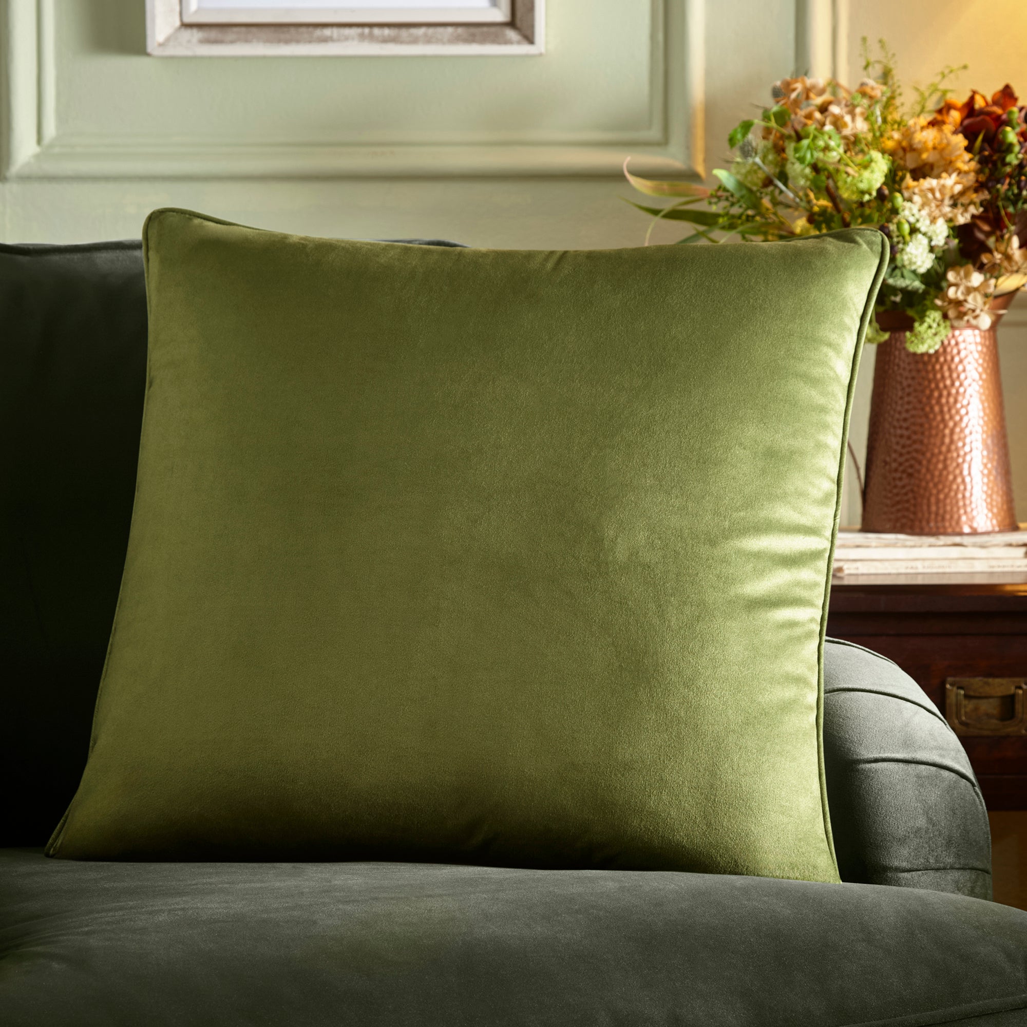 Cushion Harlan by Appletree Heritage in Olive