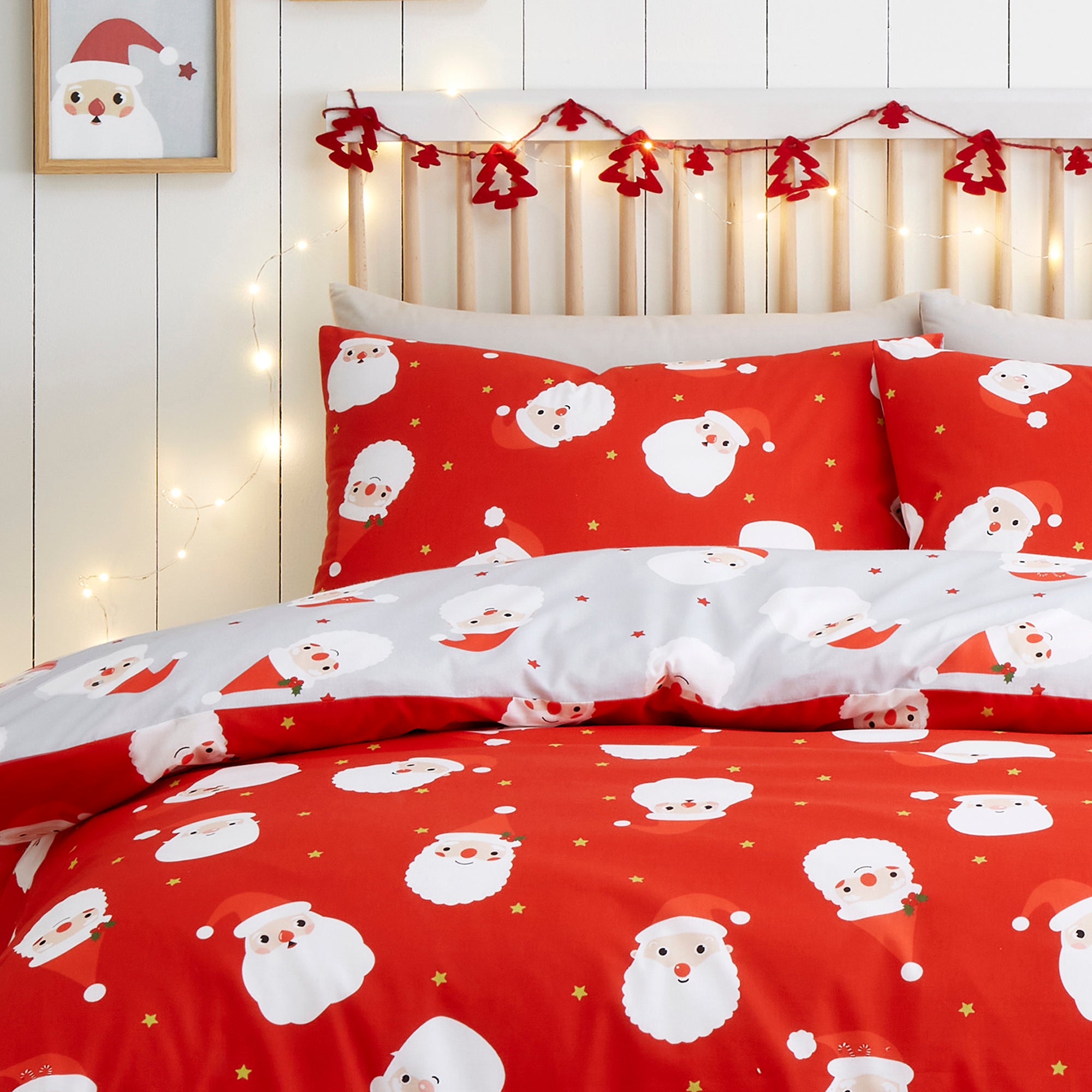 Duvet Cover Set Happy Santa by Fusion in Red