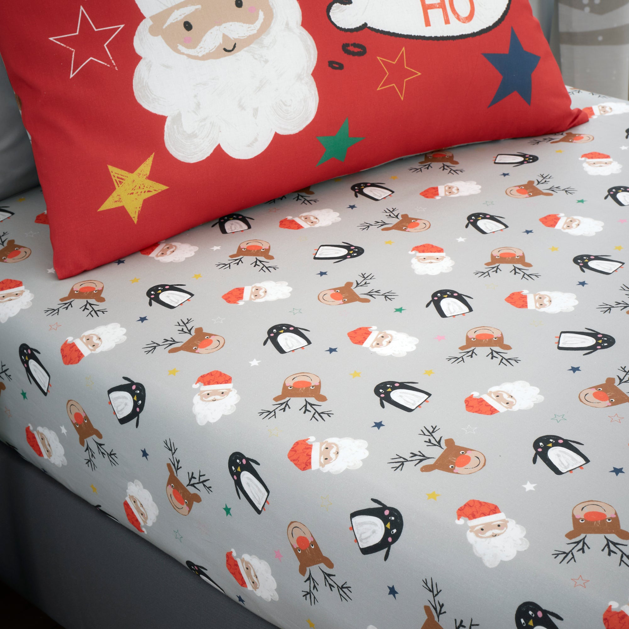 25cm Fitted Bed Sheet Ho Ho Ho by Bedlam in Red