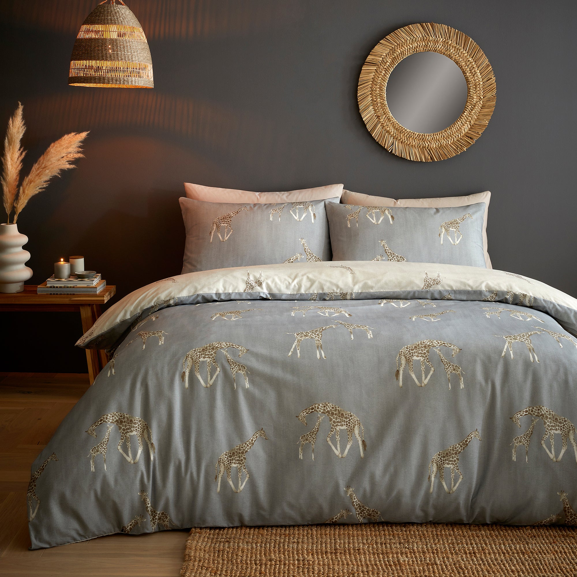 Duvet Cover Set Milo Giraffe by Fusion in Grey