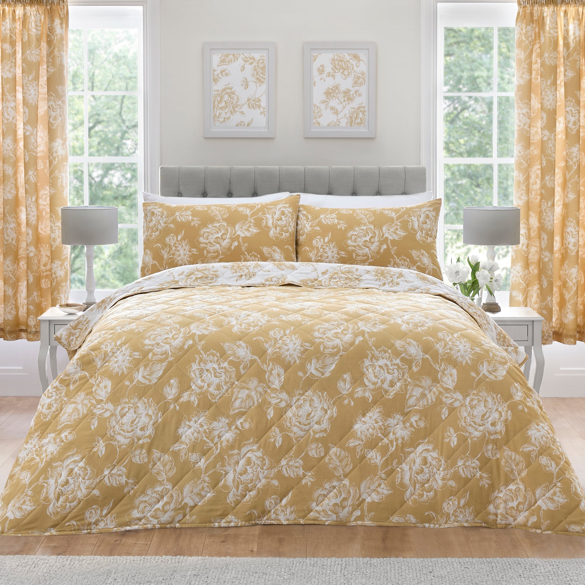 Bedspread Mishka by Dreams & Drapes Design in Gold