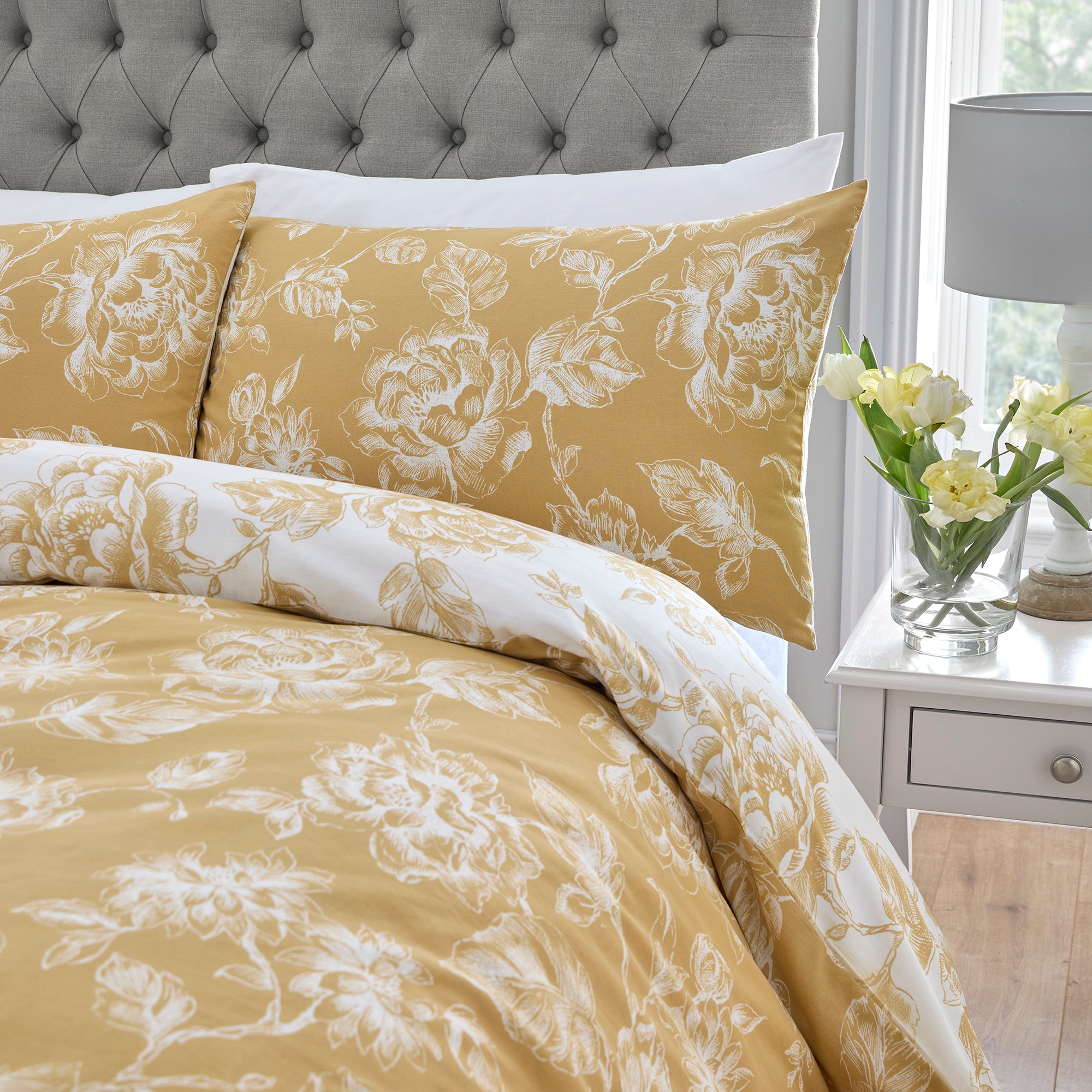 Duvet Cover Set Mishka by Dreams & Drapes Design in Gold