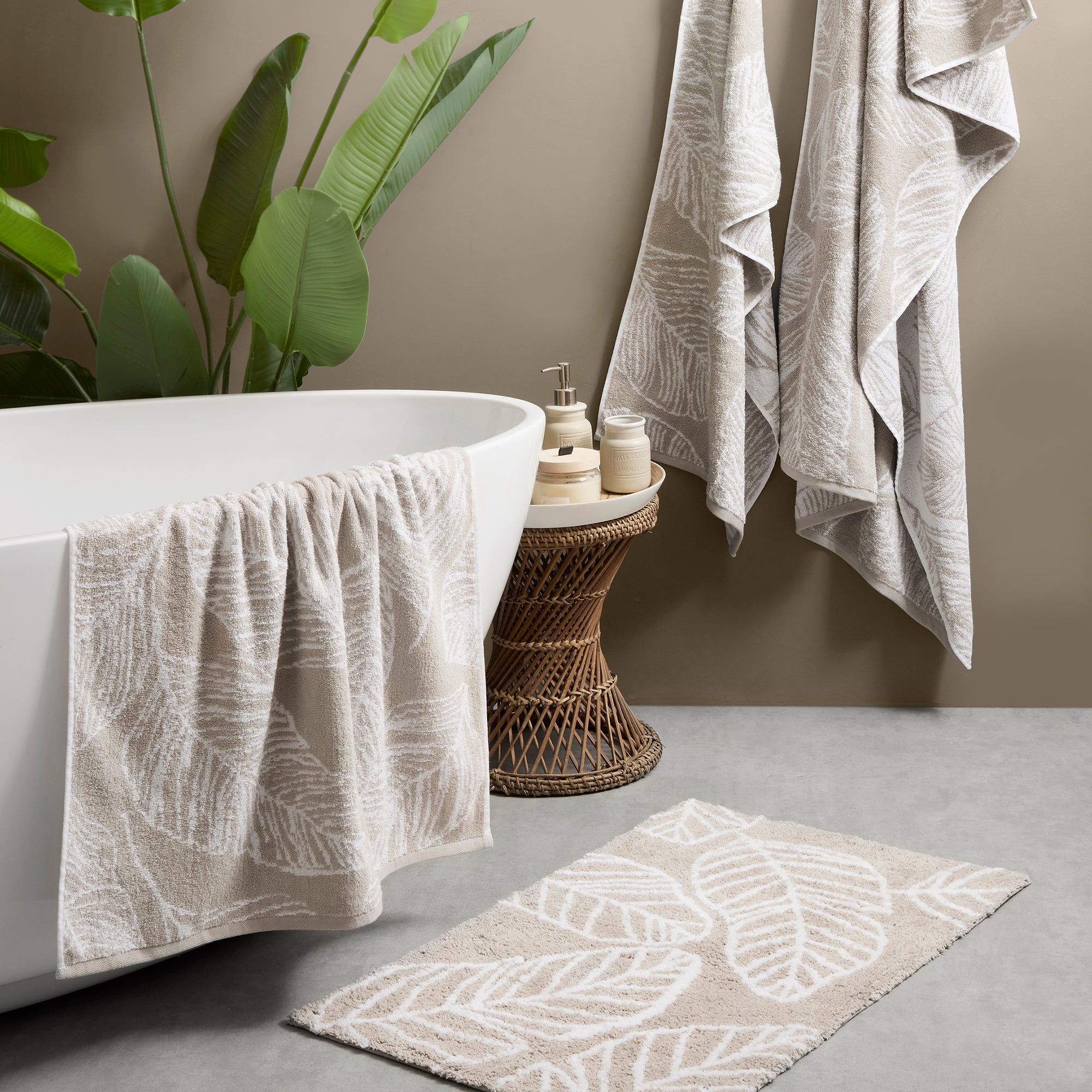 Bath Mat Matteo by Fusion Bathroom in Natural