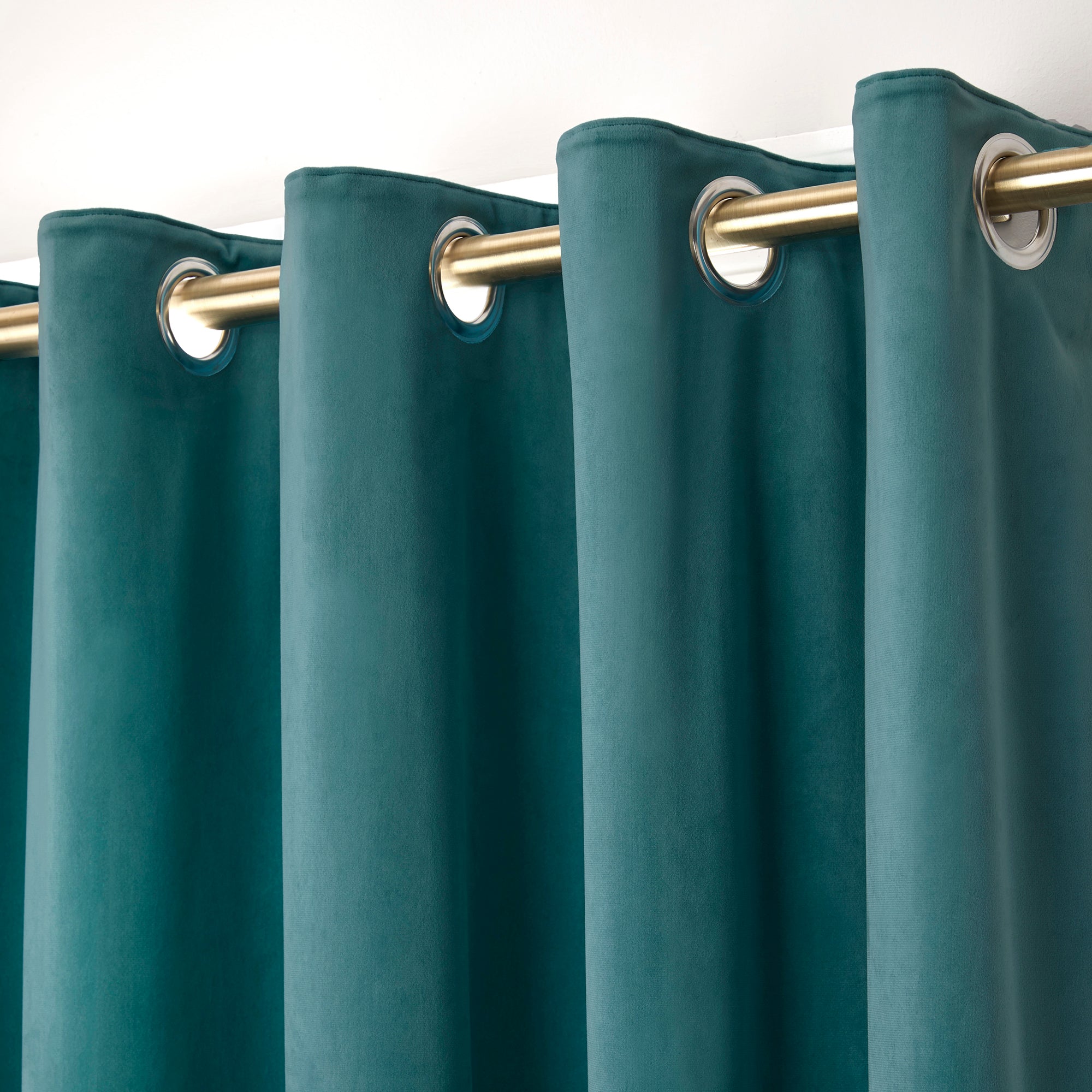 Pair of Eyelet Curtains Montrose by Laurence Llewelyn-Bowen in Teal