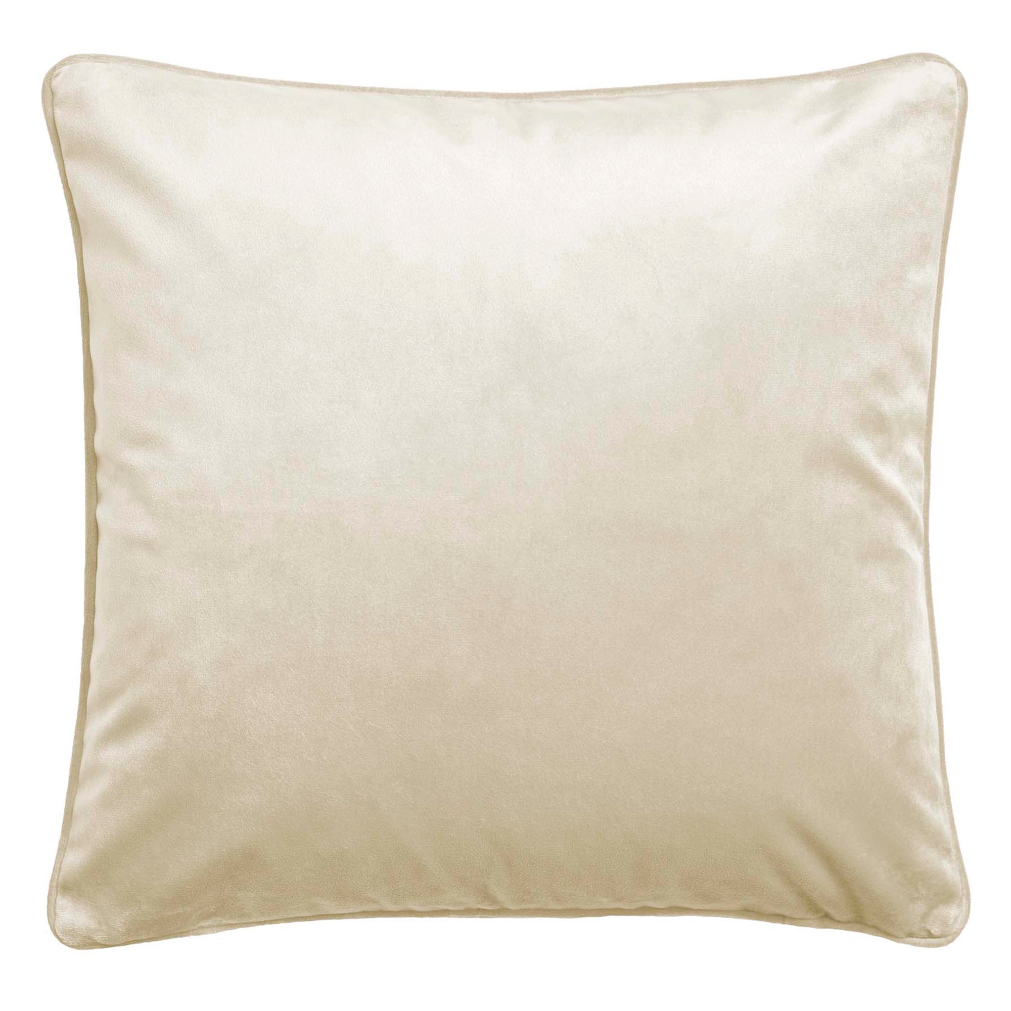 Cushion Montrose by Laurence Llewelyn-Bowen in Ivory