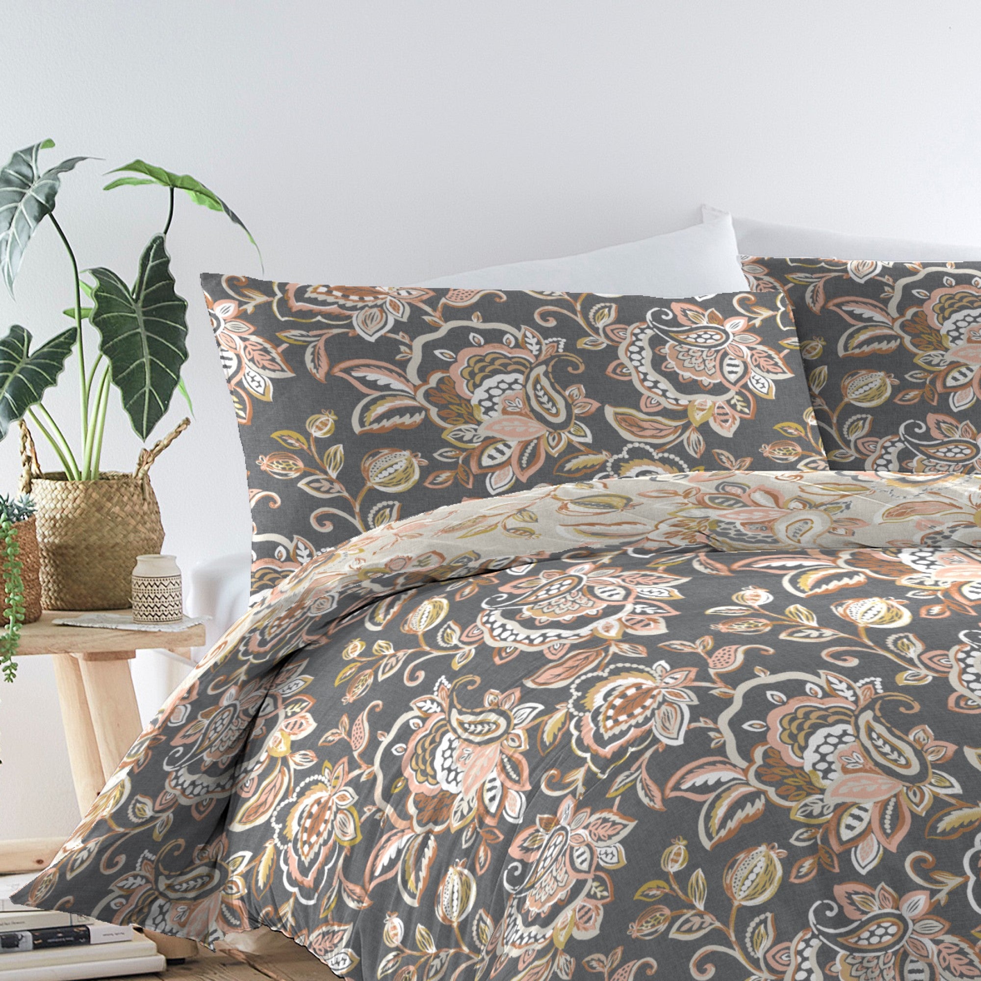 Duvet Cover Set Marisol by Appletree Promo in Charcoal