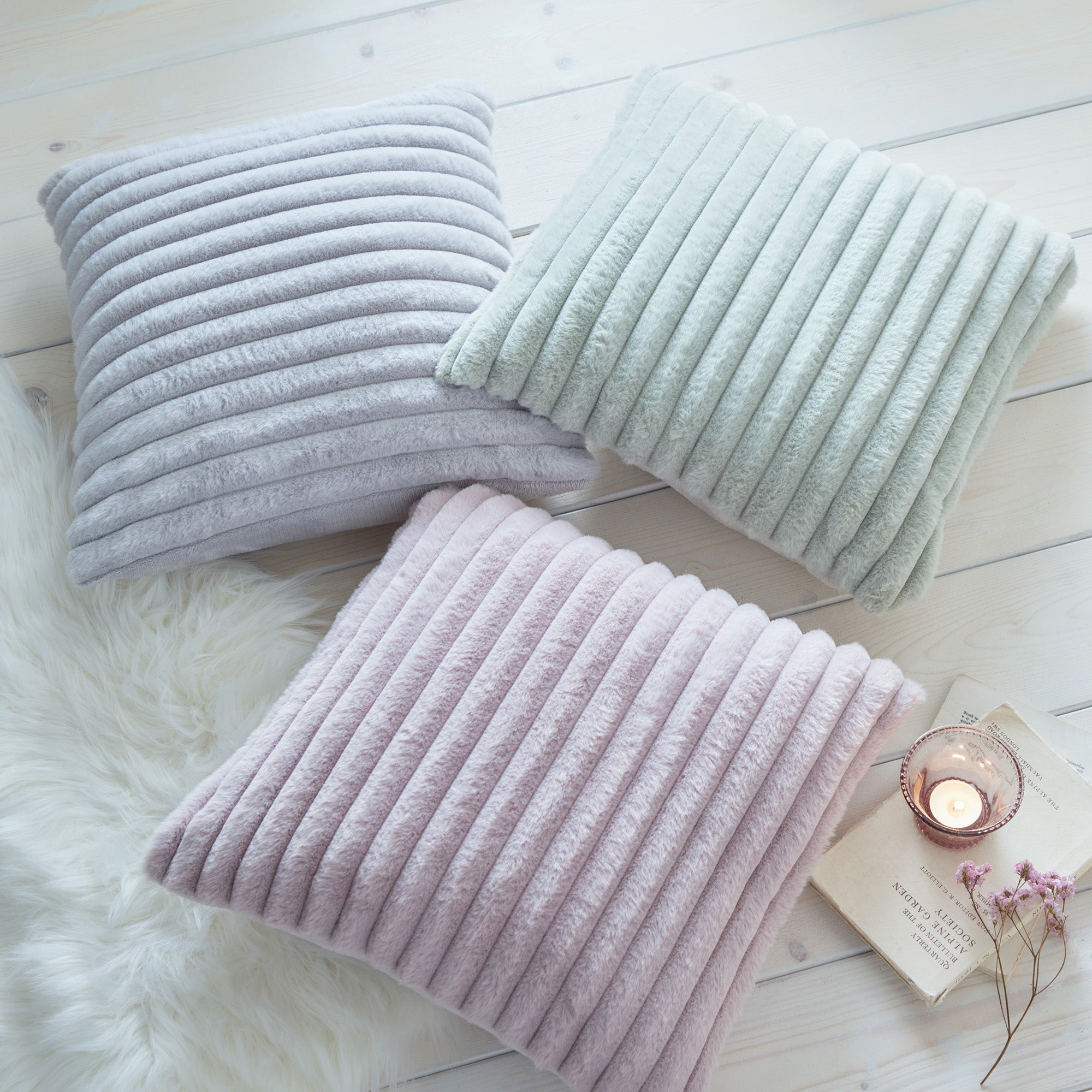 Filled Cushion Morritz by Appletree Hygge in Grey