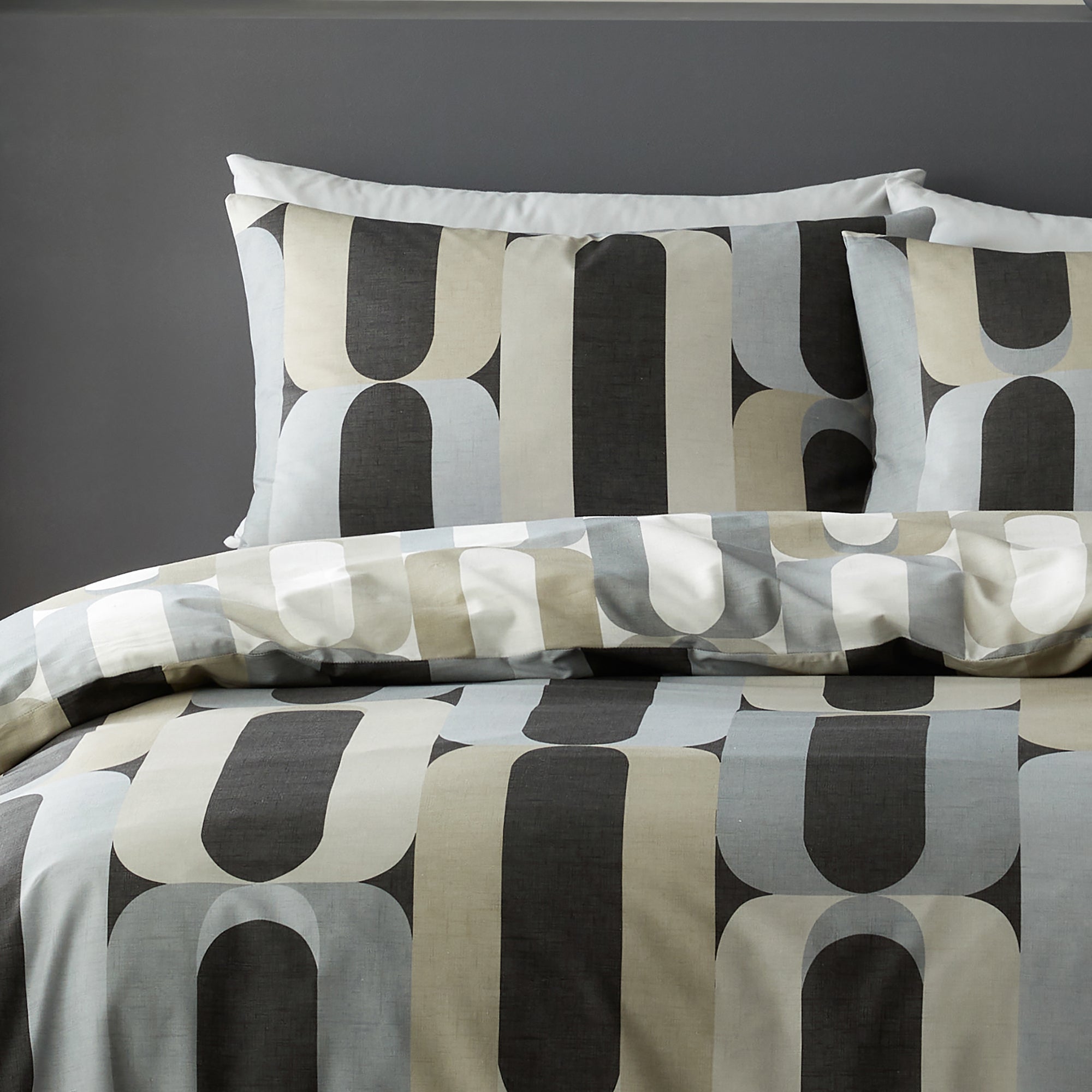 Duvet Cover Set Orea by Fusion in Charcoal