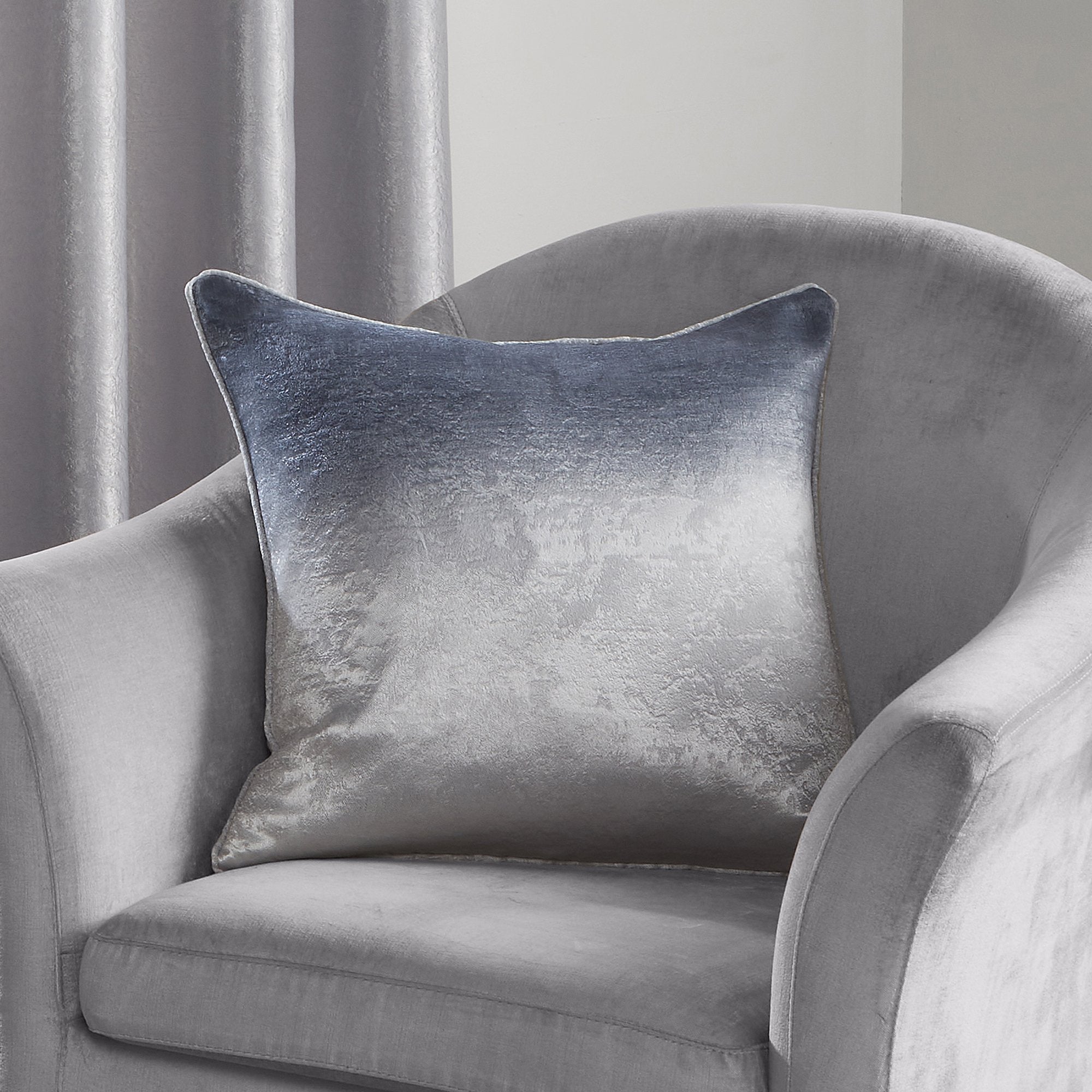 Cushion Ombre Strata by Fusion in Grey
