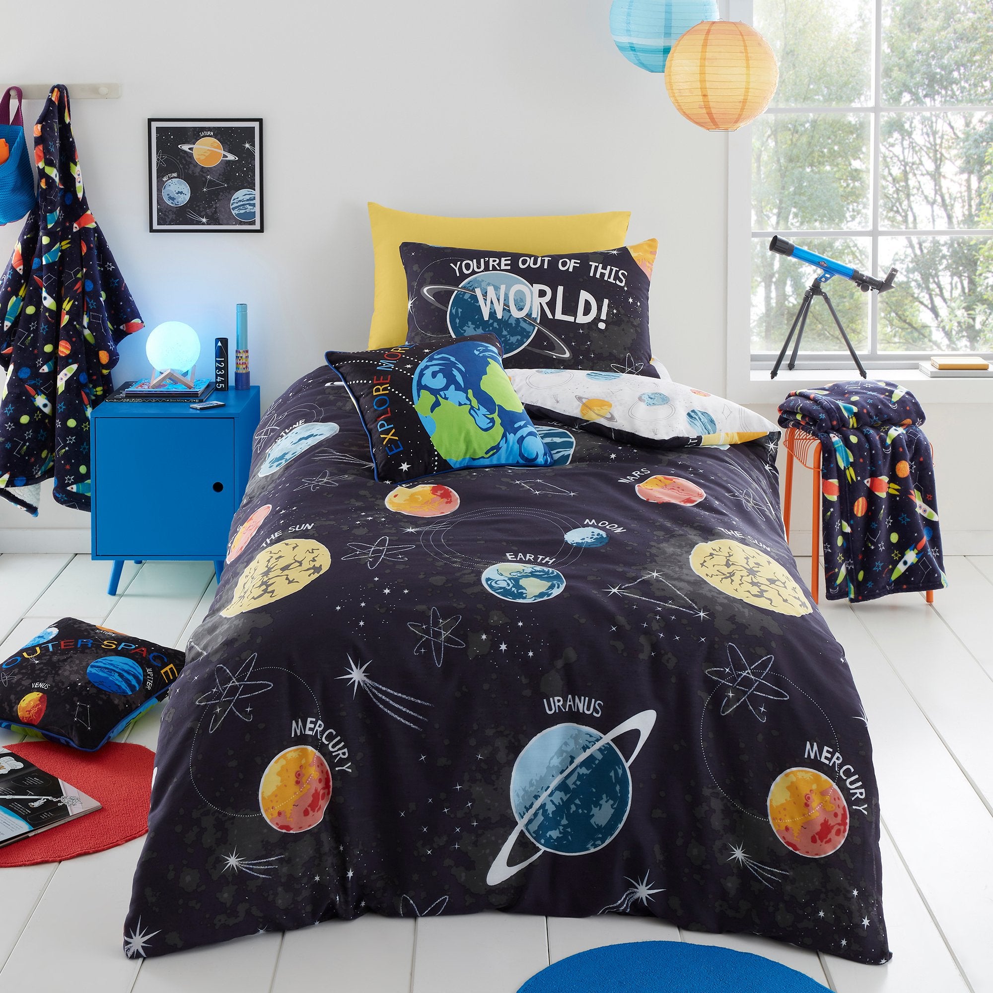 Duvet Cover Set Outer Space by Bedlam in Black