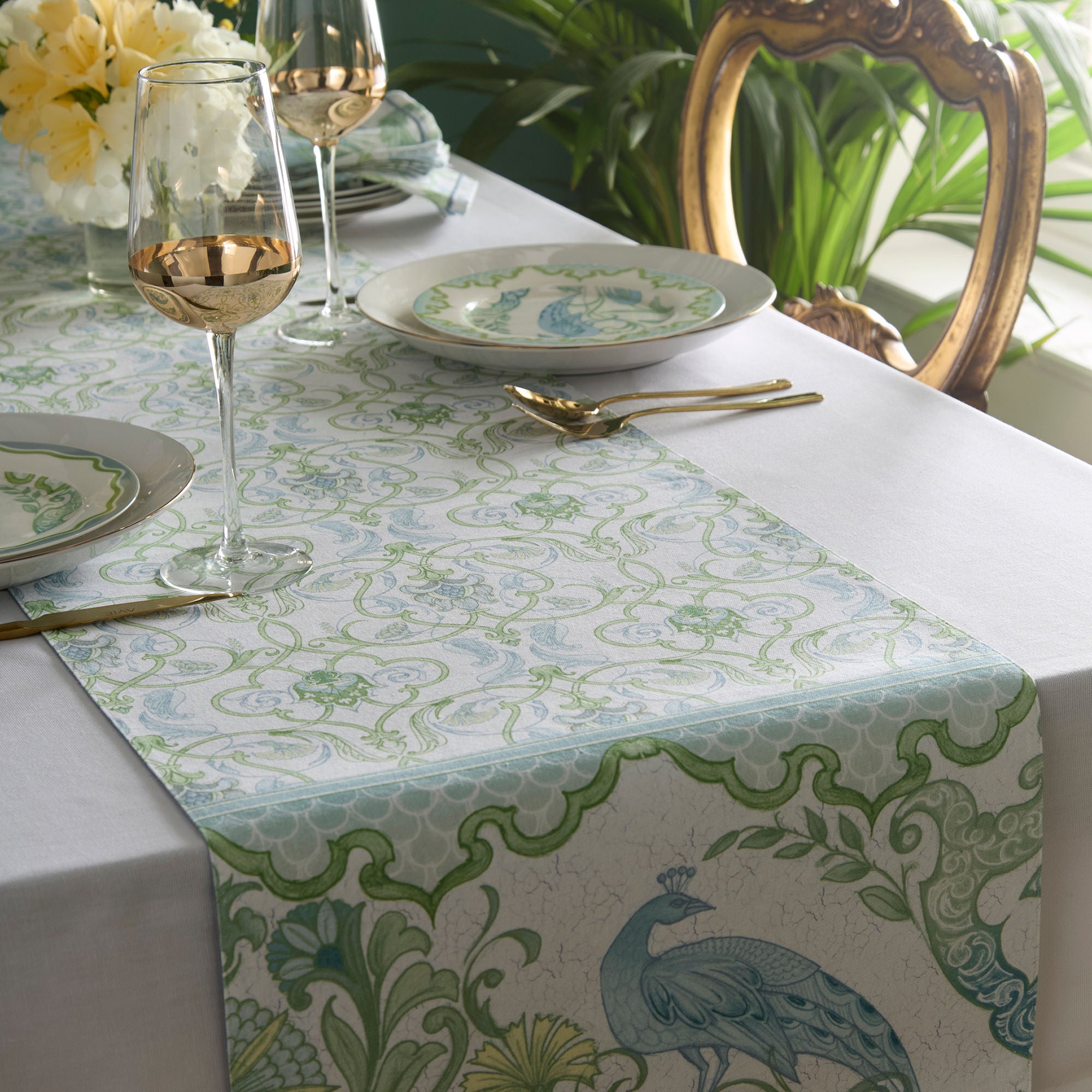 Side Plate Set Palm Court by Laurence Llewelyn-Bowen in Multi