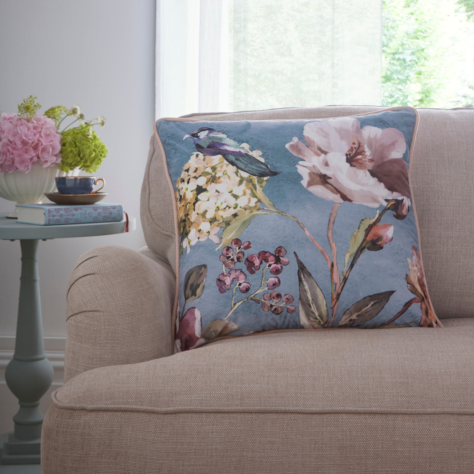 Cushion Portia by Appletree Heritage in Multi