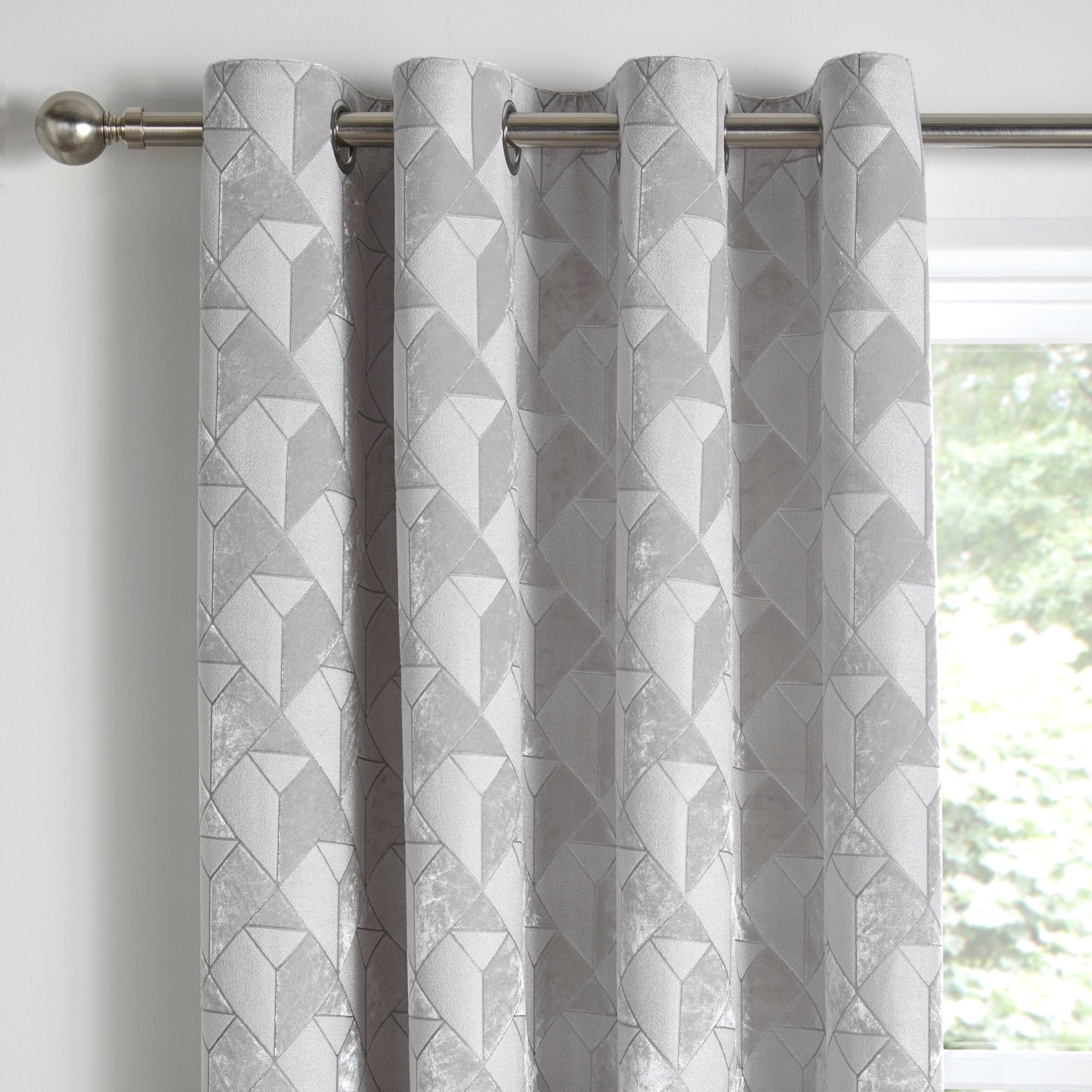 Pair of Eyelet Curtains Quentin by Appletree Boutique in Silver
