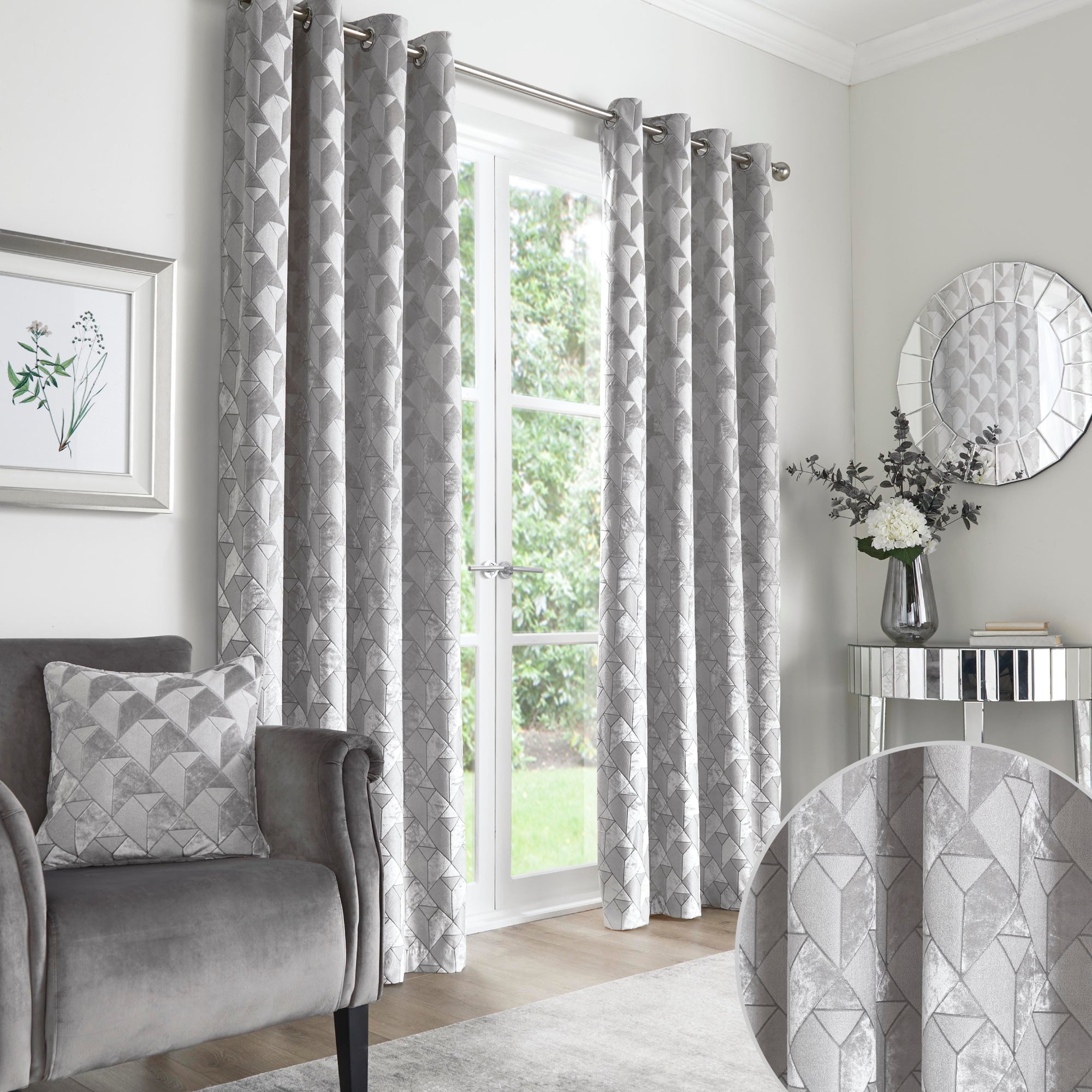 Pair of Eyelet Curtains Quentin by Appletree Boutique in Silver