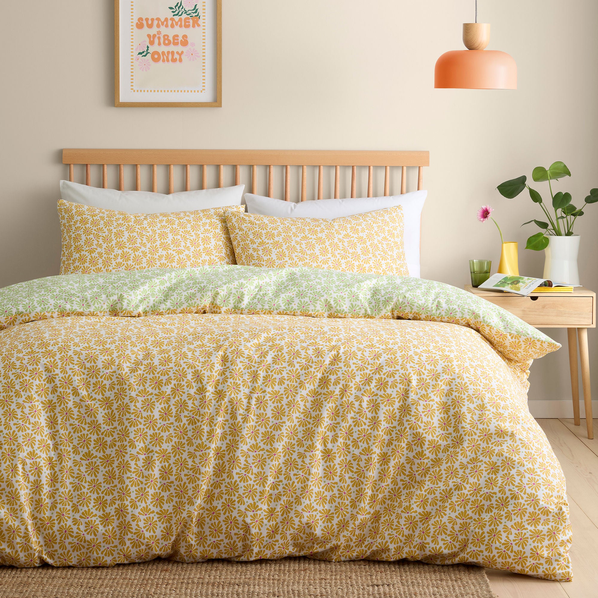 Duvet Cover Set Retro Daisy Floral by Fusion in Yellow