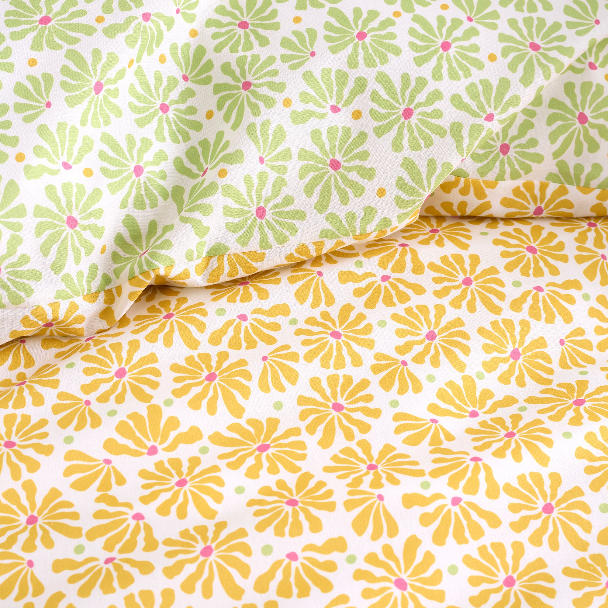 Duvet Cover Set Retro Daisy Floral by Fusion in Yellow