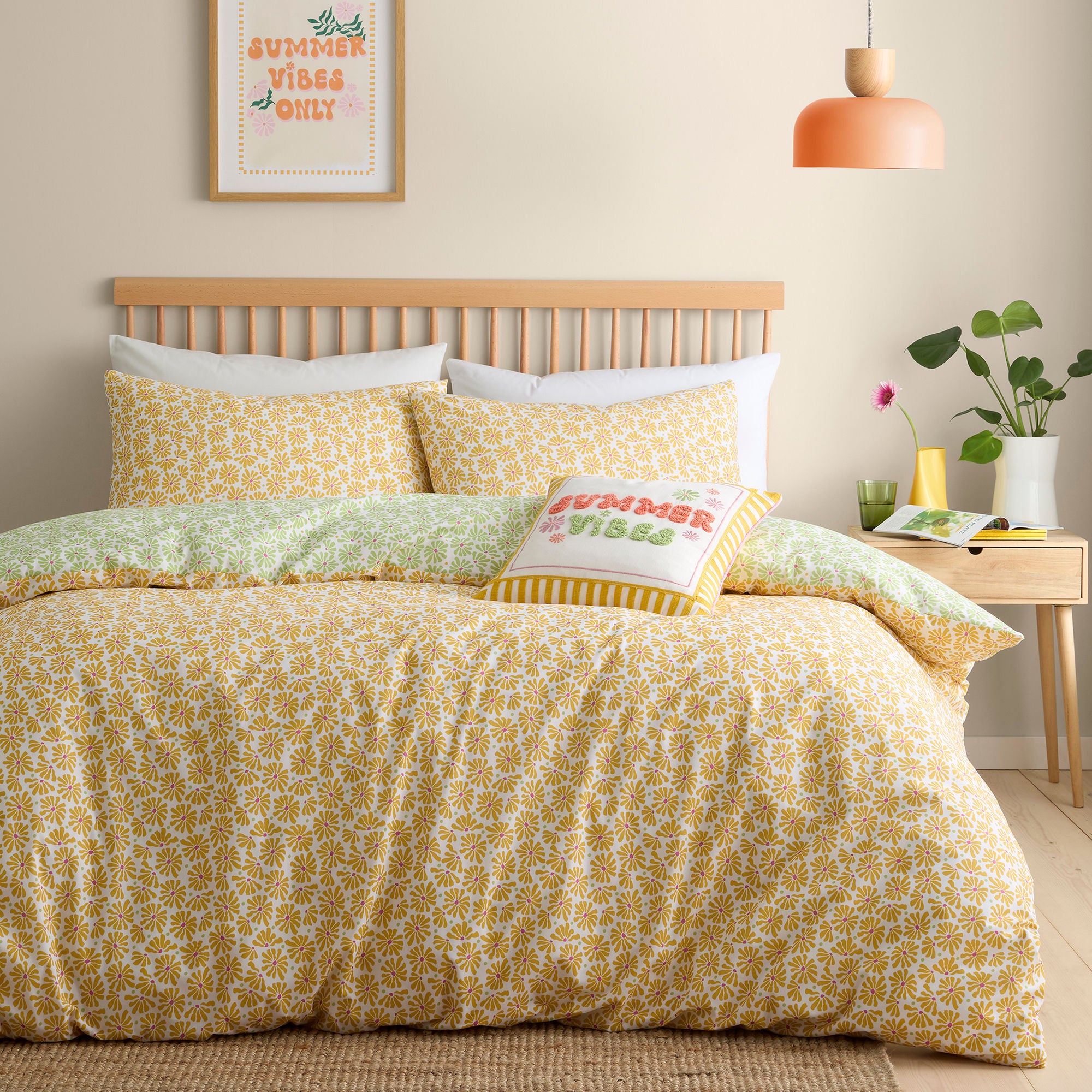 Duvet Cover Set Retro Daisy Floral by Fusion in Yellow