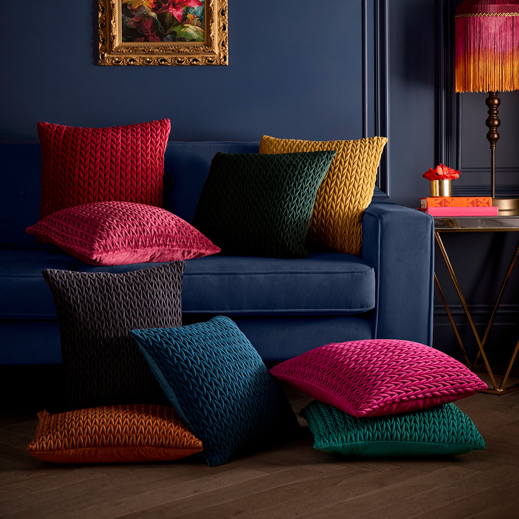 Cushion Amory by Laurence Llewelyn-Bowen in Fuchsia