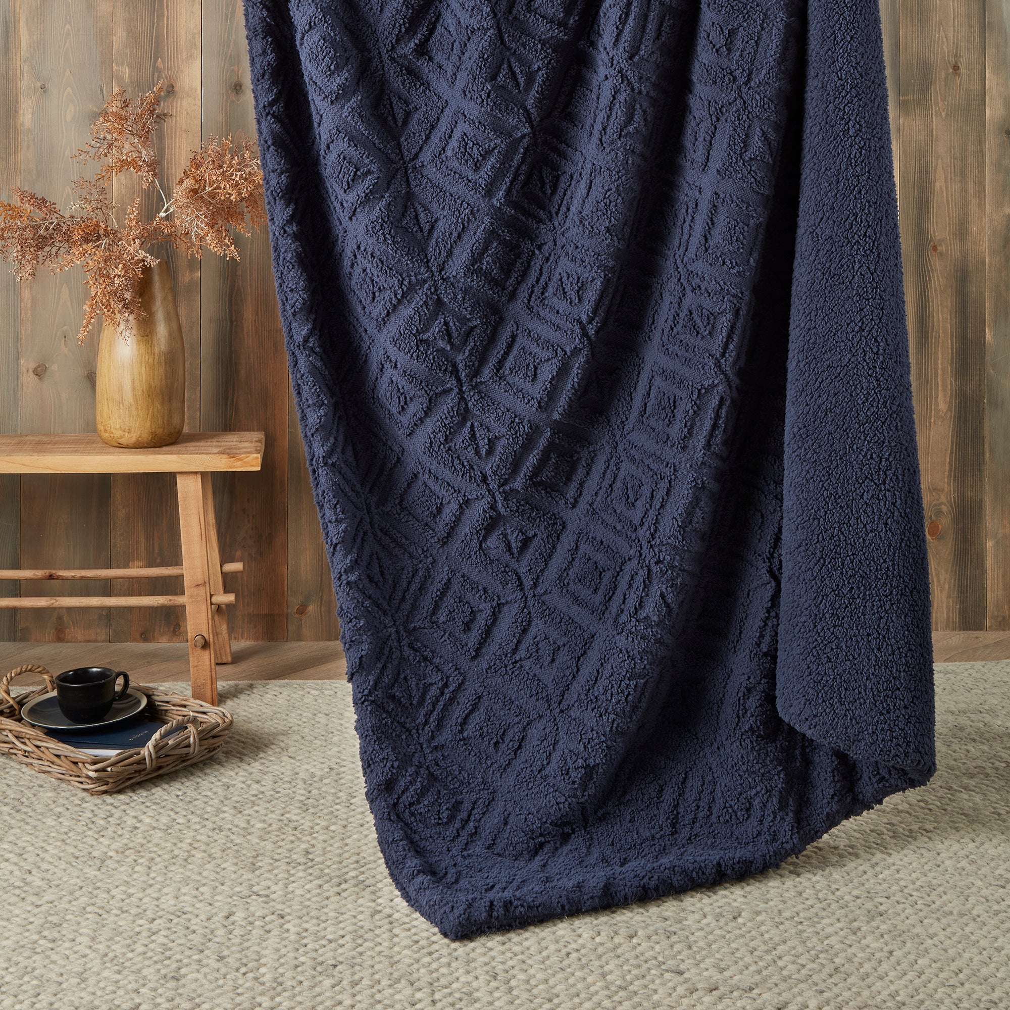 Throw Romo by Fusion Snug in Navy