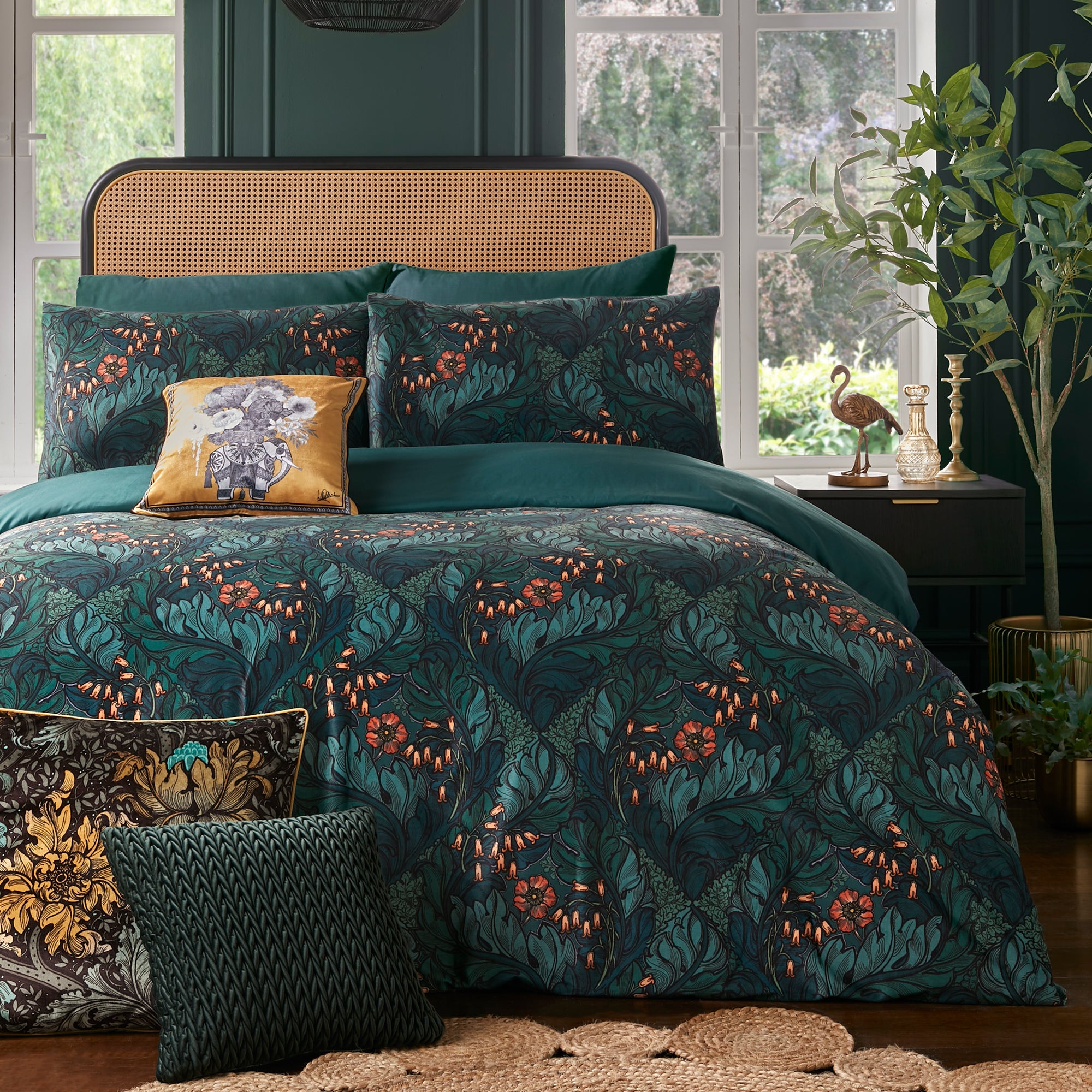 Duvet Cover Set Rambleicious by Laurence Llewelyn-Bowen in Bottle Green