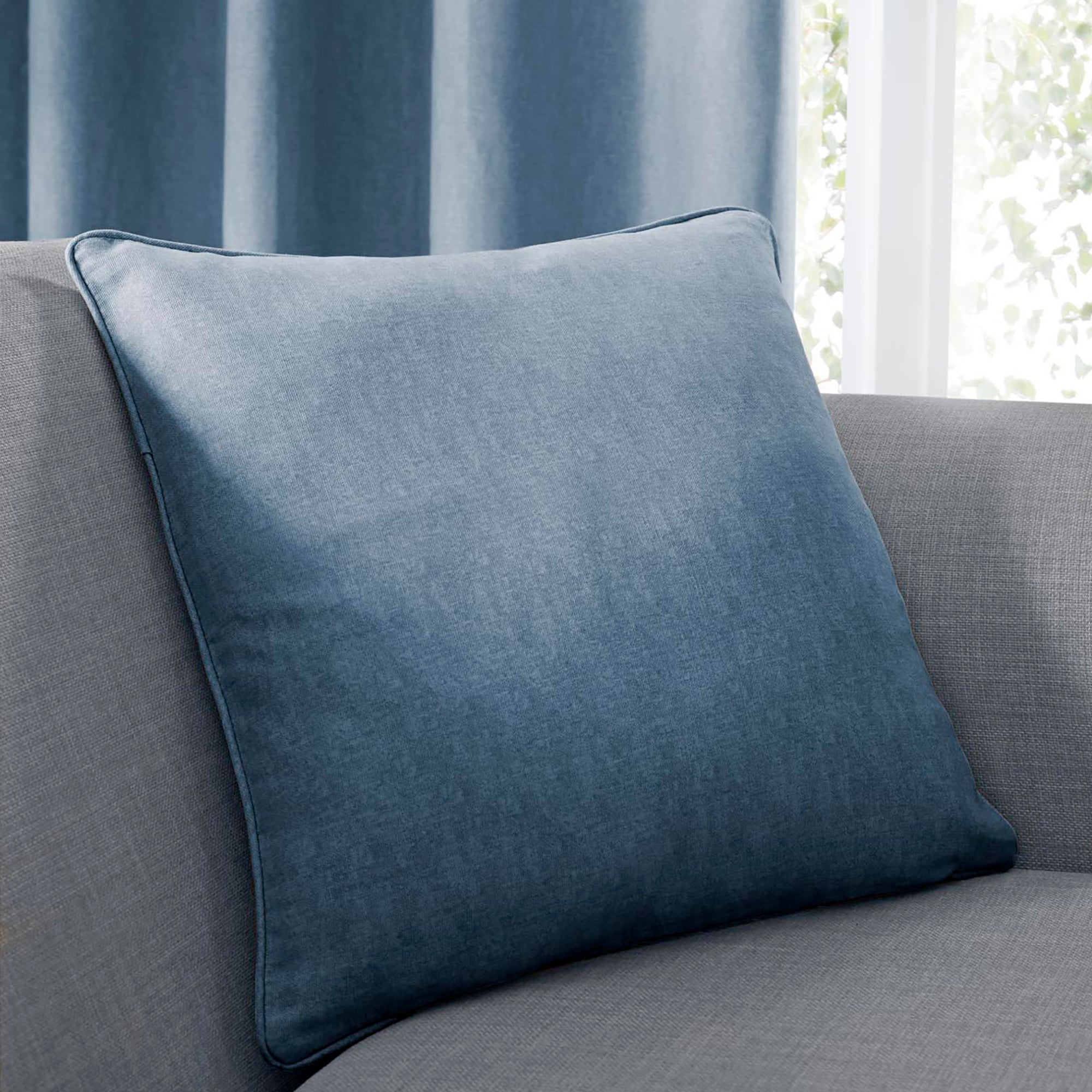 Cushion Sorbonne by Fusion in Light Blue