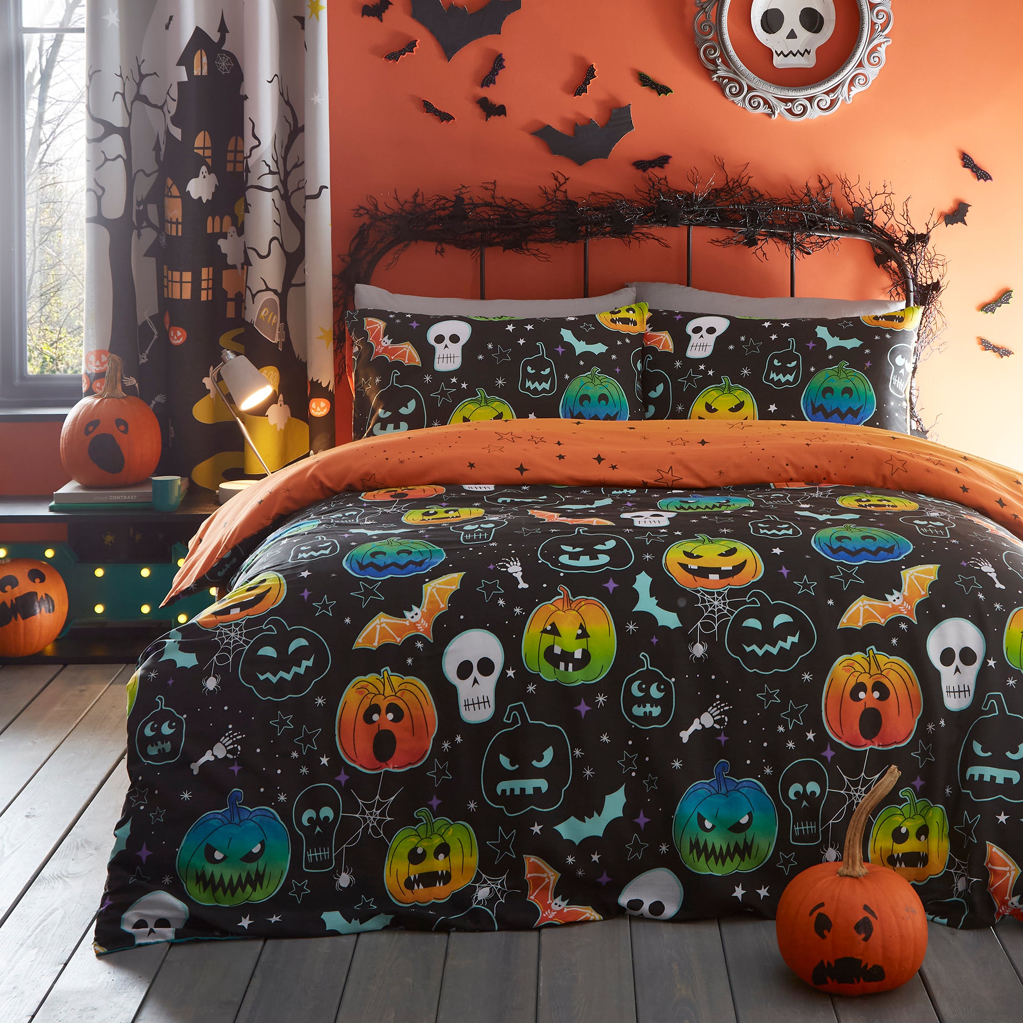 Duvet Cover Set Scary Pumpkins by Bedlam in Black