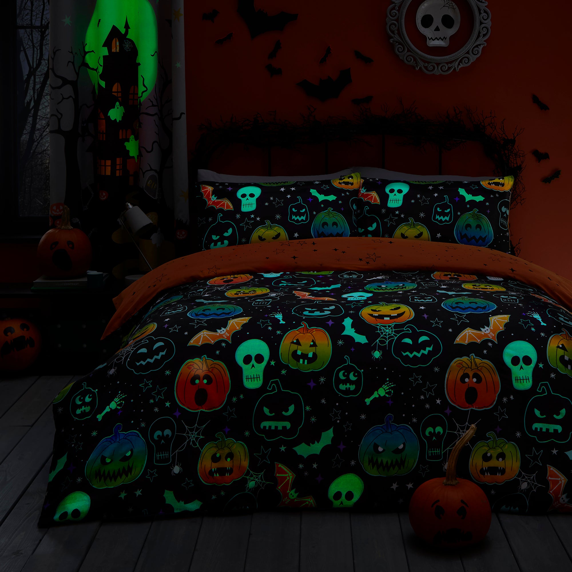 Duvet Cover Set Scary Pumpkins by Bedlam in Black