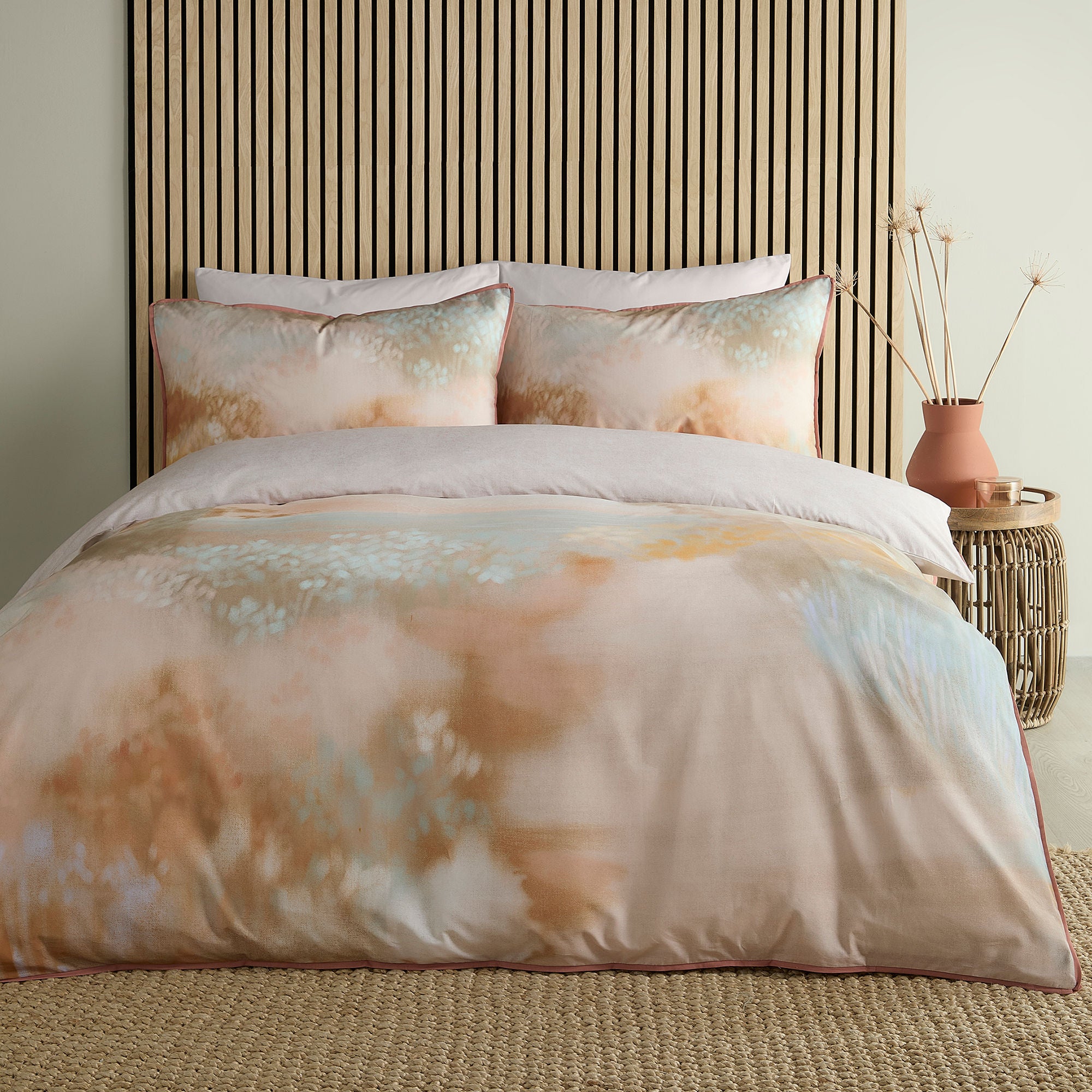 Duvet Cover Set Tuscany by Appletree Loft in Natural