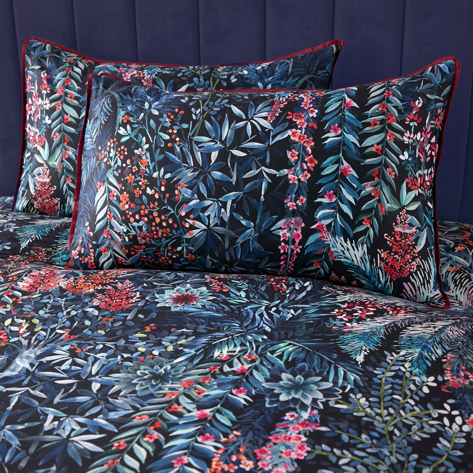 Duvet Cover Set Tessa by Soiree in Navy