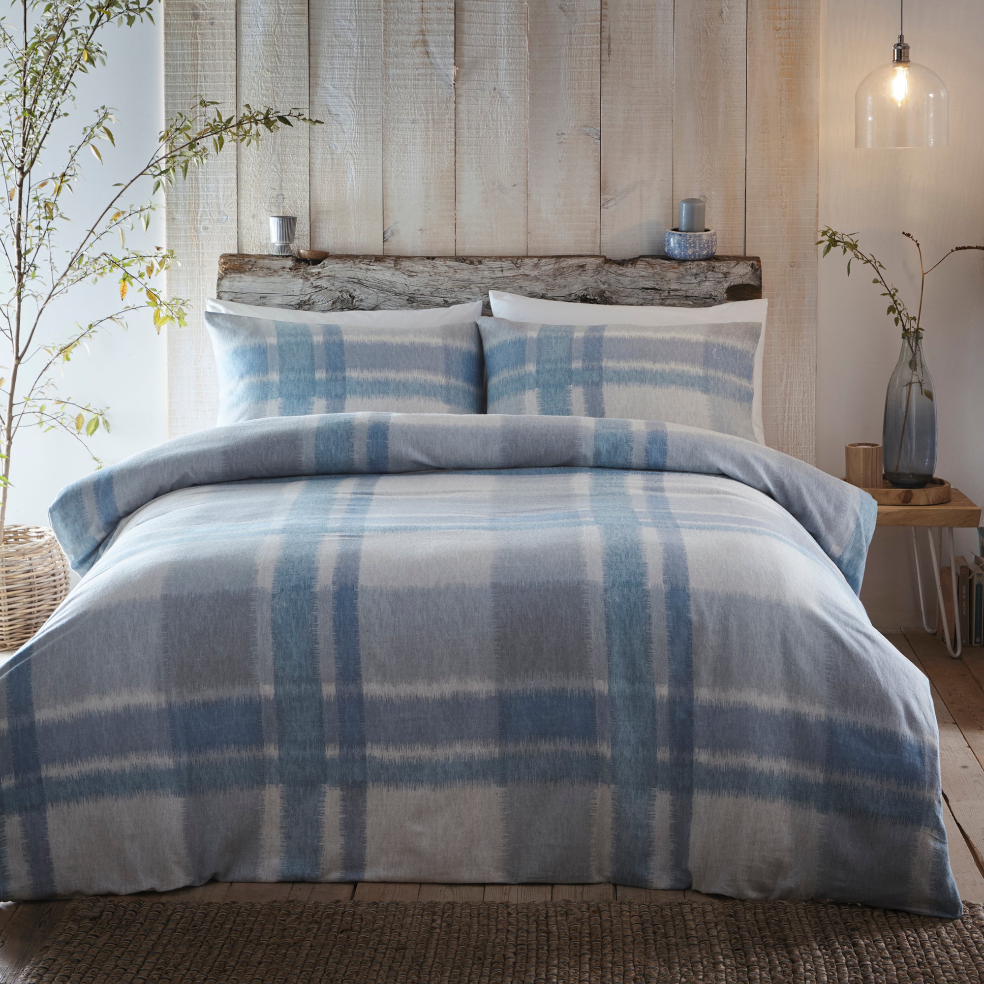 Duvet Cover Set Verbier by Appletree Hygge in Blue