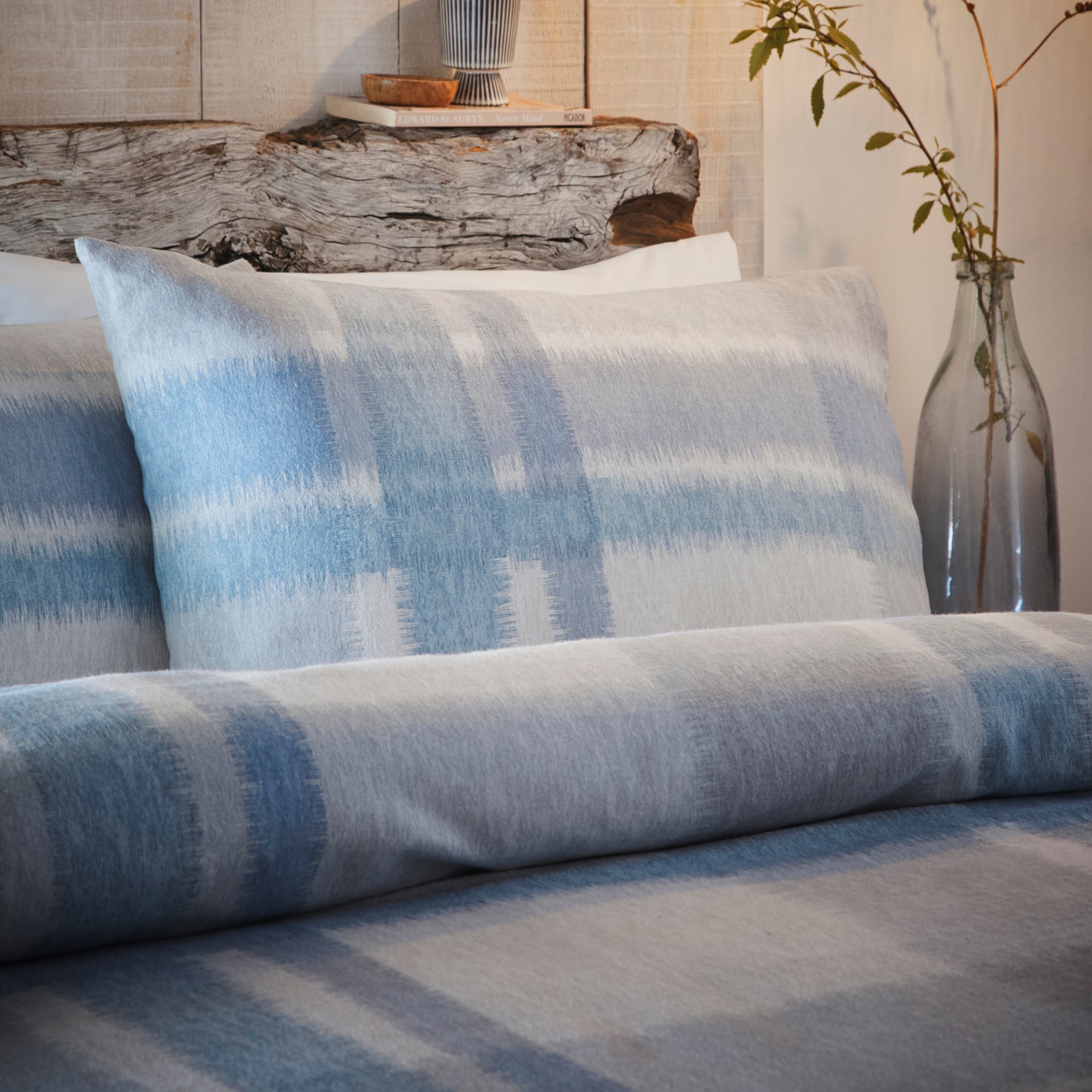 Duvet Cover Set Verbier by Appletree Hygge in Blue