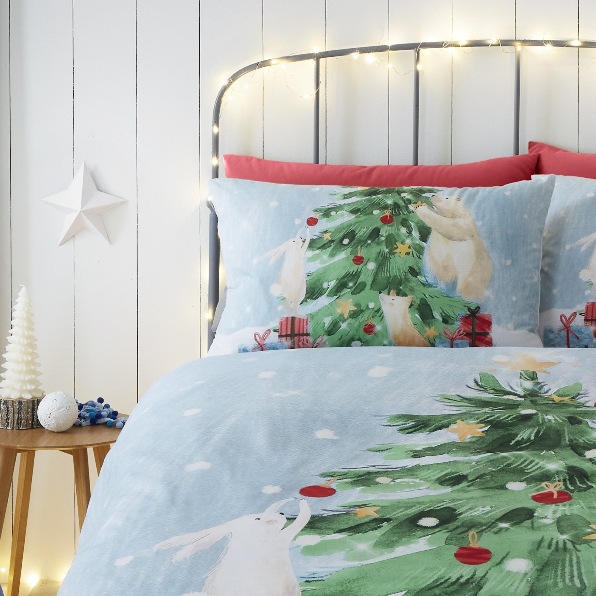 Duvet Cover Set Winter Friends by Fusion in Green