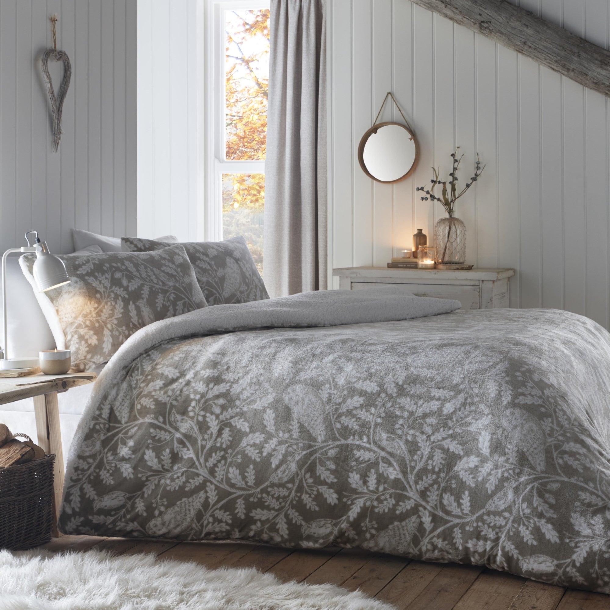 Bedspread Woodland Owls by D&D Lodge in Sage