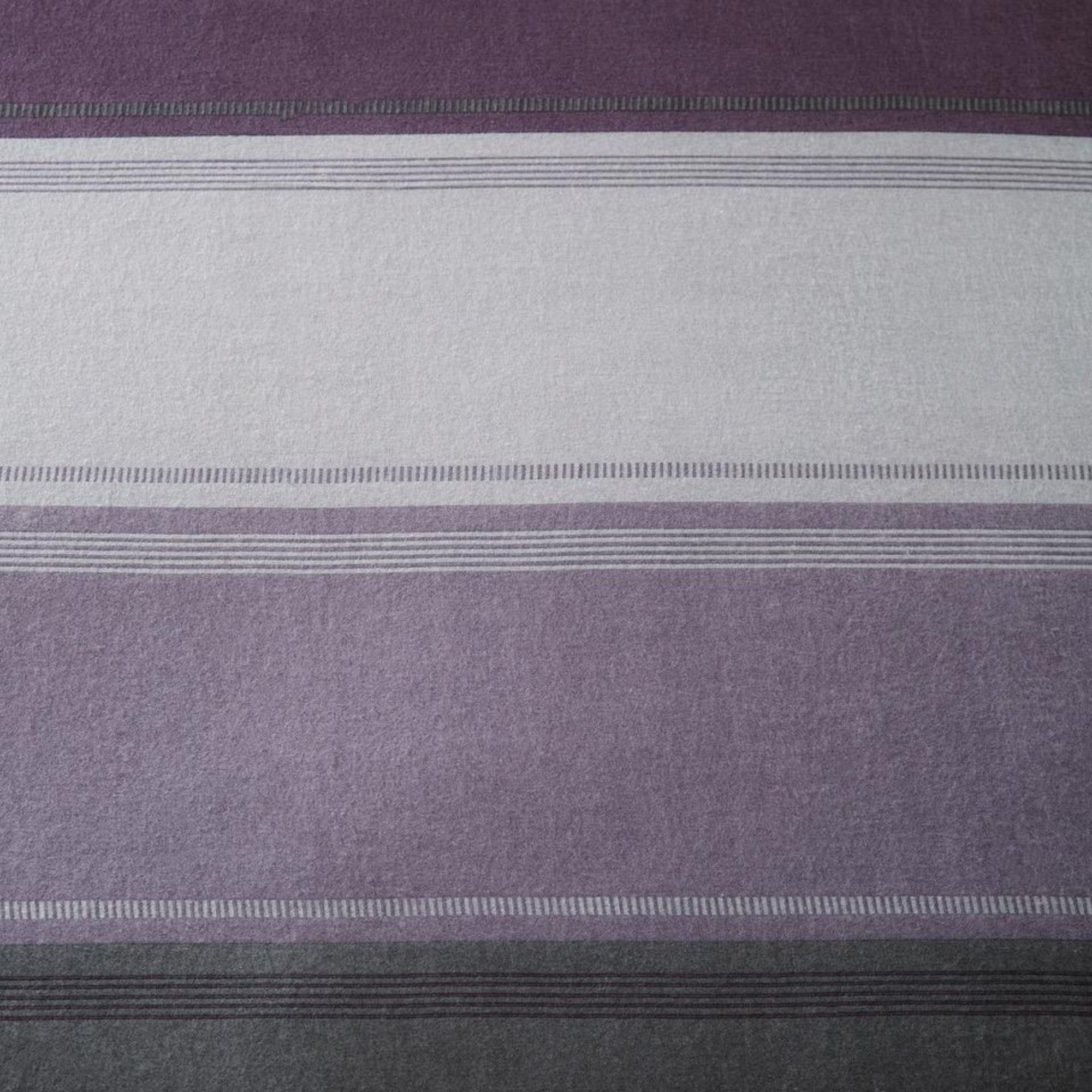 Duvet Cover Set Betley Brushed by Fusion Snug in Plum