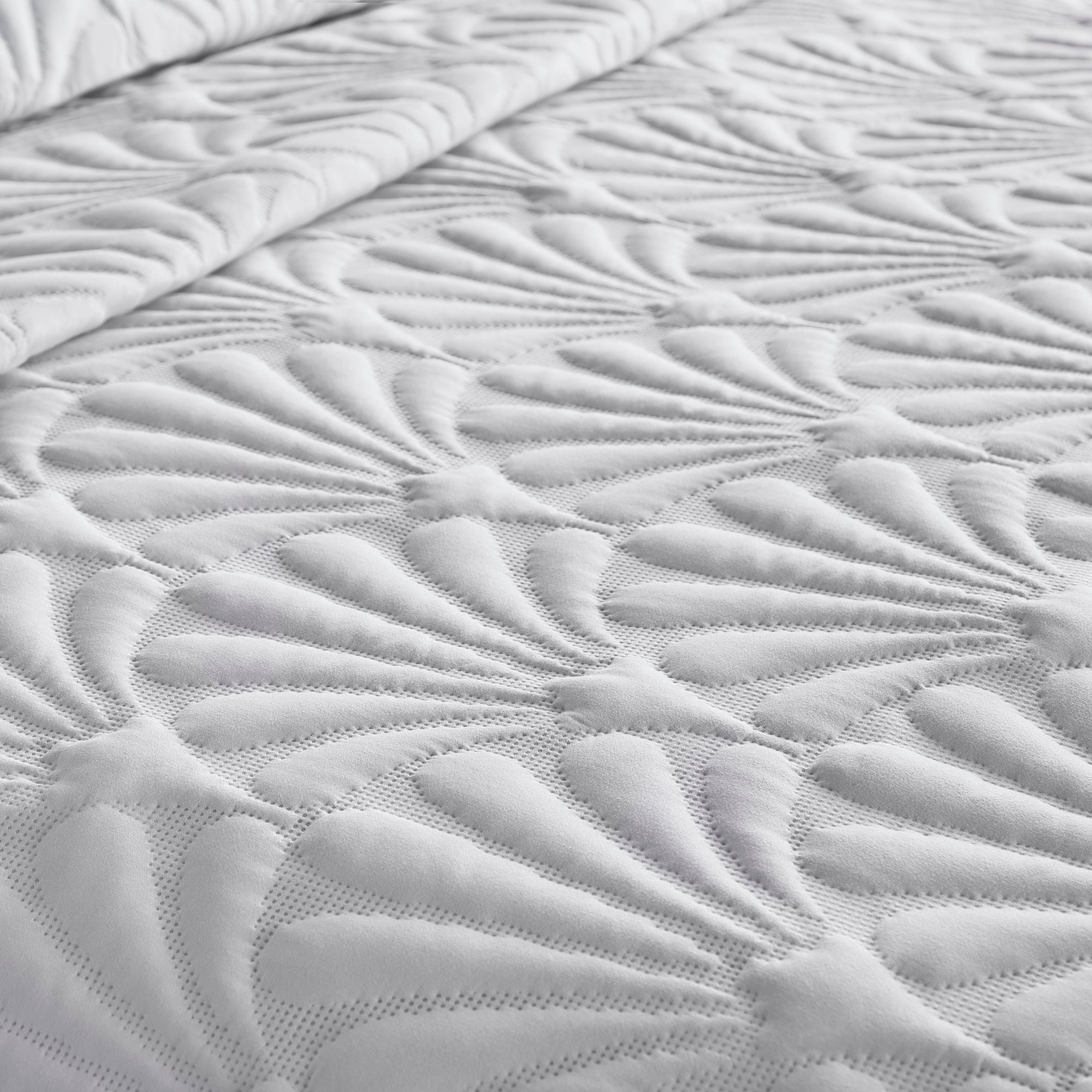 Duvet Cover Set Cavali by Serene in White