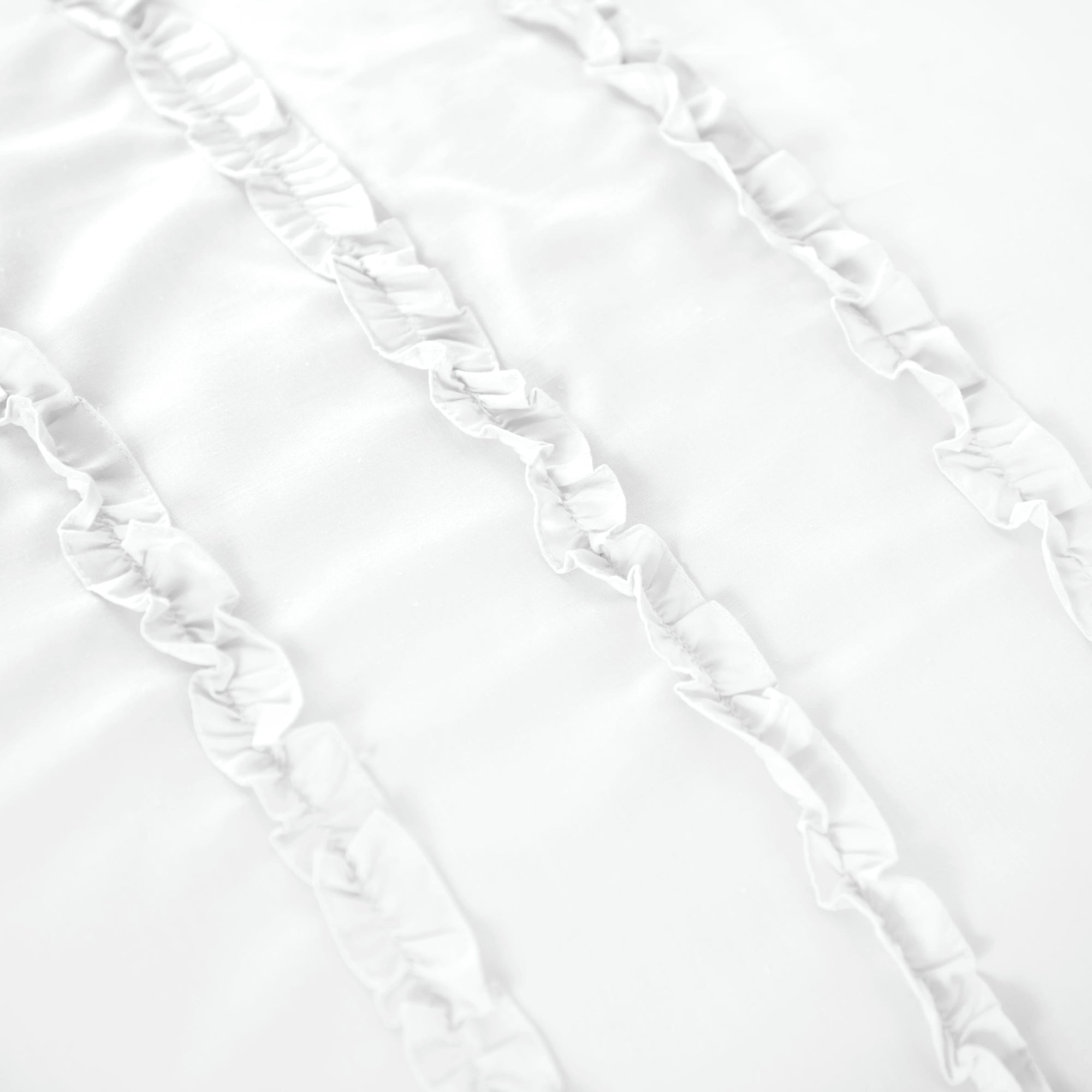 Duvet Cover Set Felicia Frill by Serene in White