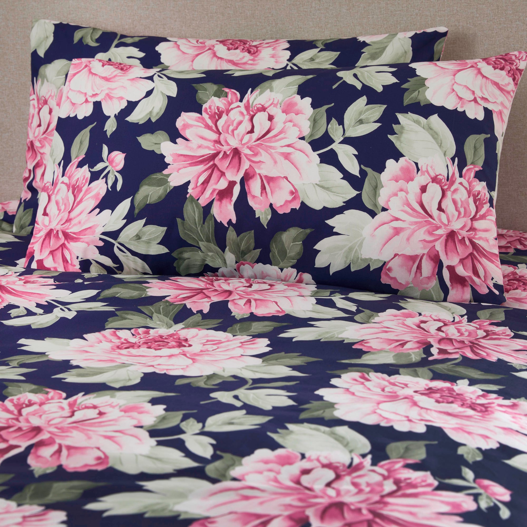Duvet Cover Set Kirsten by Dreams And Drapes Design in Pink/Blue