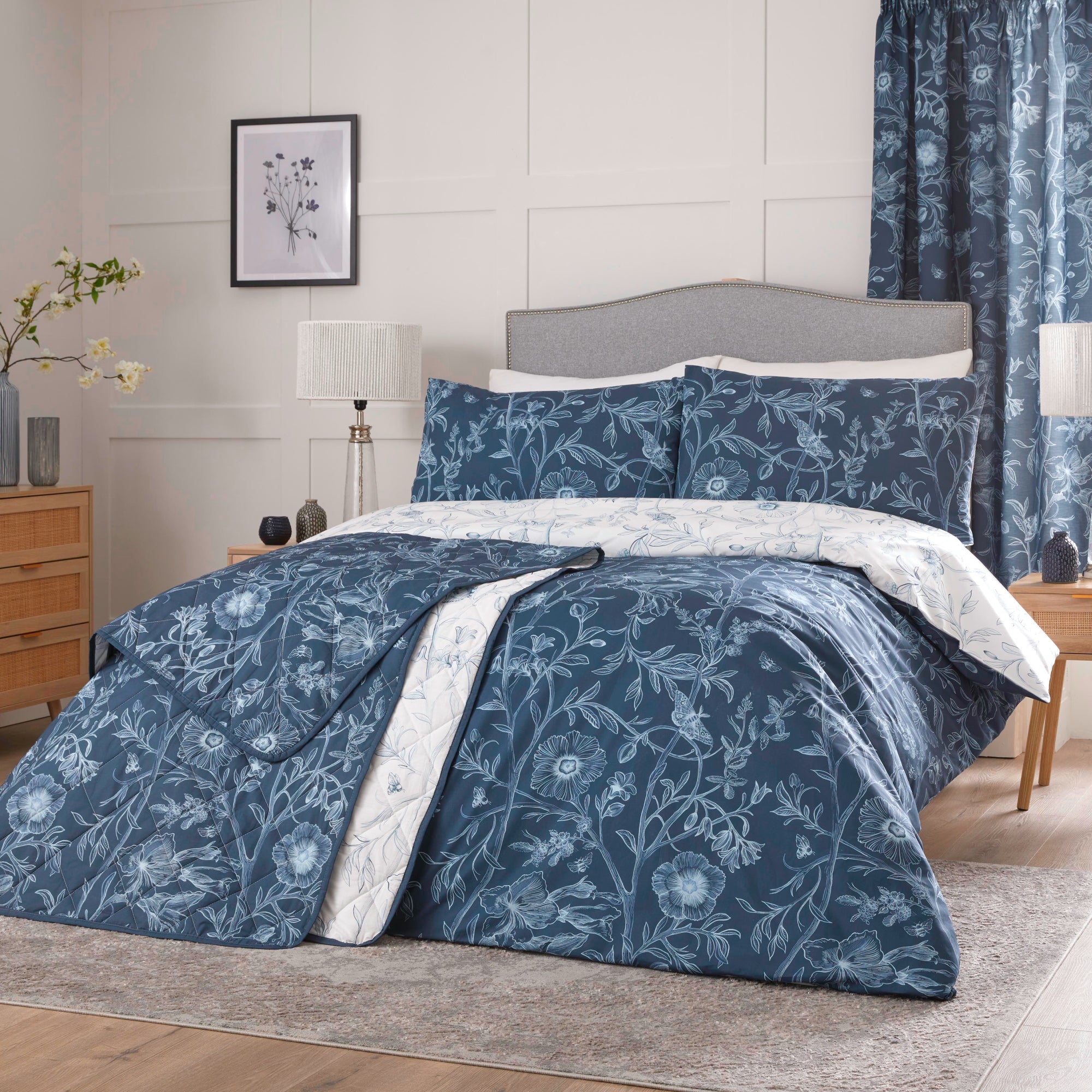 Duvet Cover Set Lorie by Dreams And Drapes Design in Blue