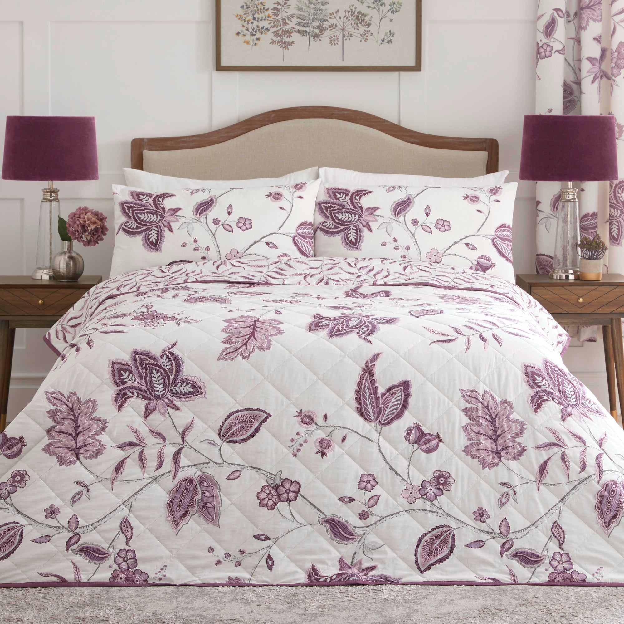 Bedspread Samira by Dreams And Drapes Design in Plum