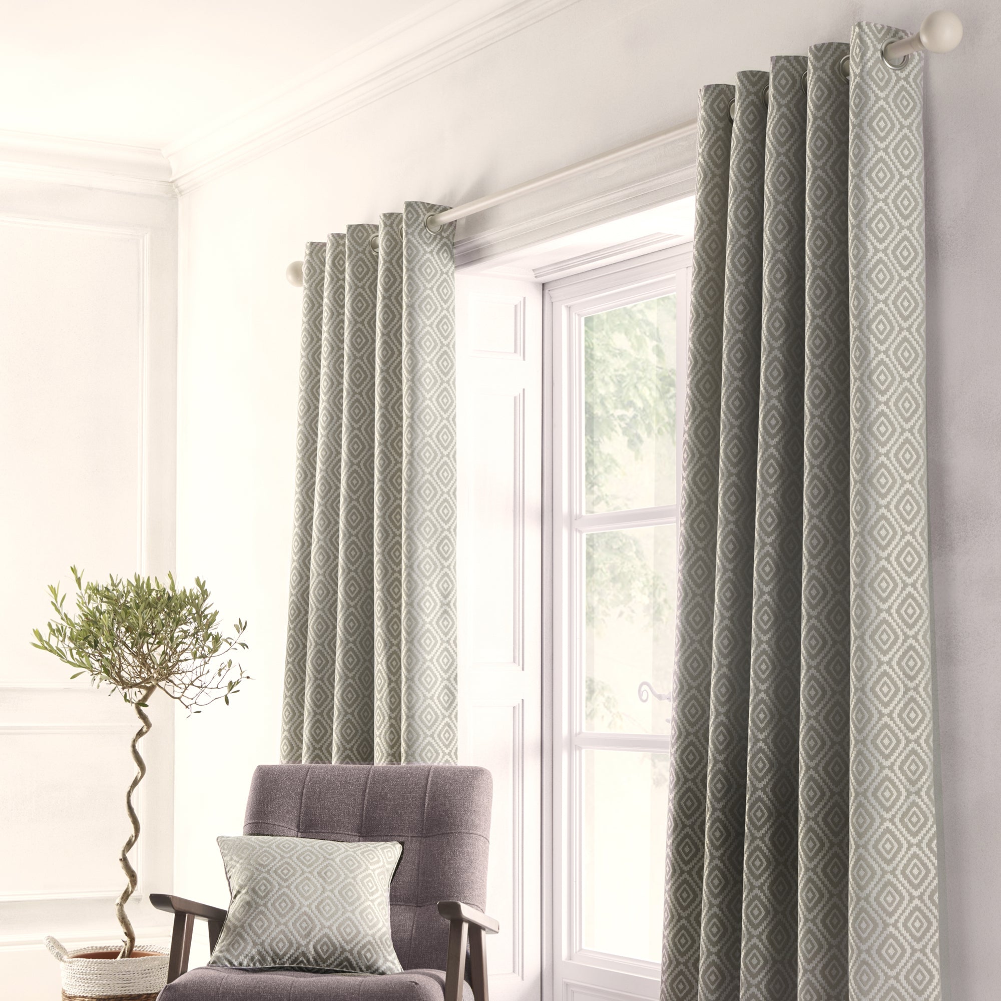 Asha - Jacquard Pair of Eyelet Curtains in Grey - By Appletree Loft